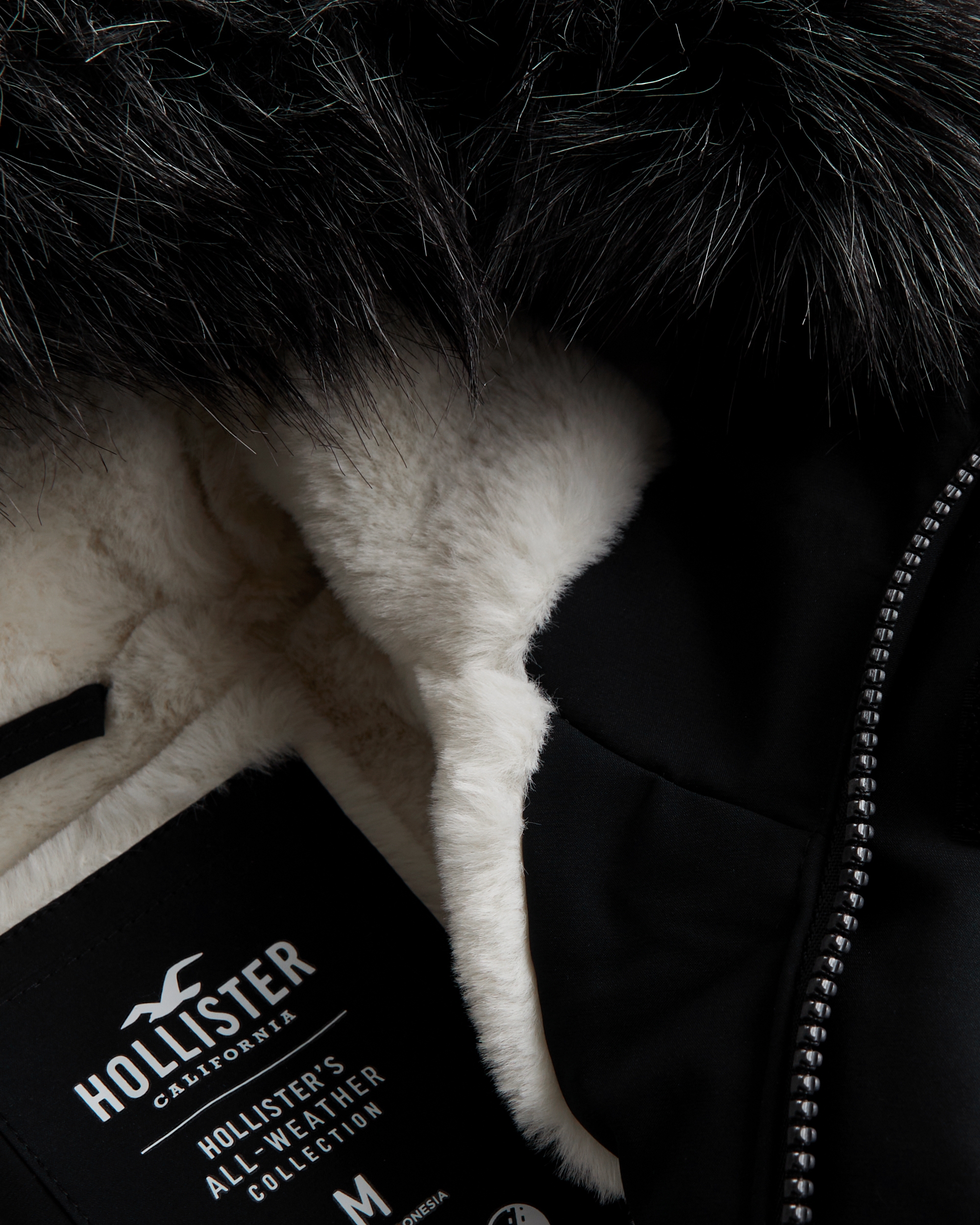 Hollister Faux Fur Lined All Weather Winter Jacket Bramalea City Centre