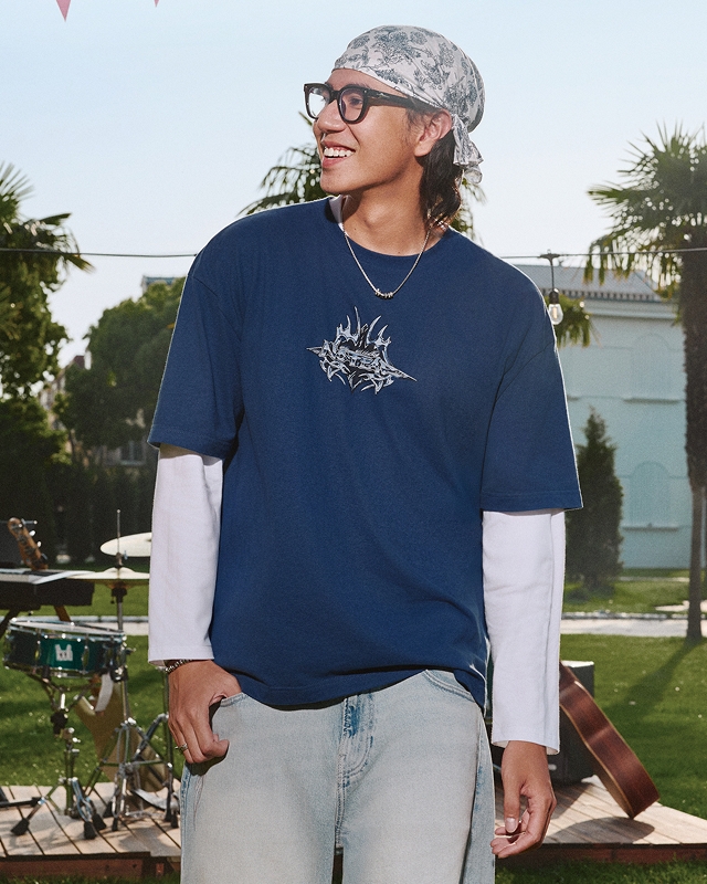 ウィメンズ & メンズファッション | ティーンファッション | Hollister Co.