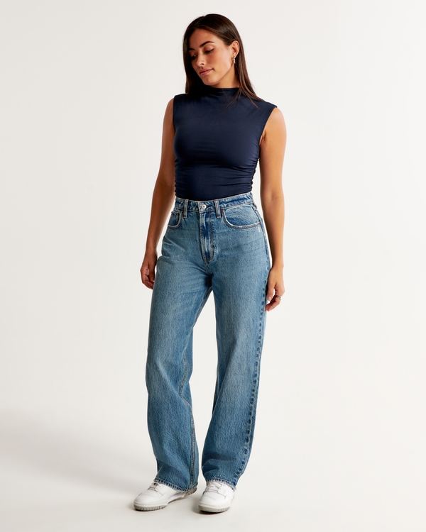 Curvy jeans hot sale