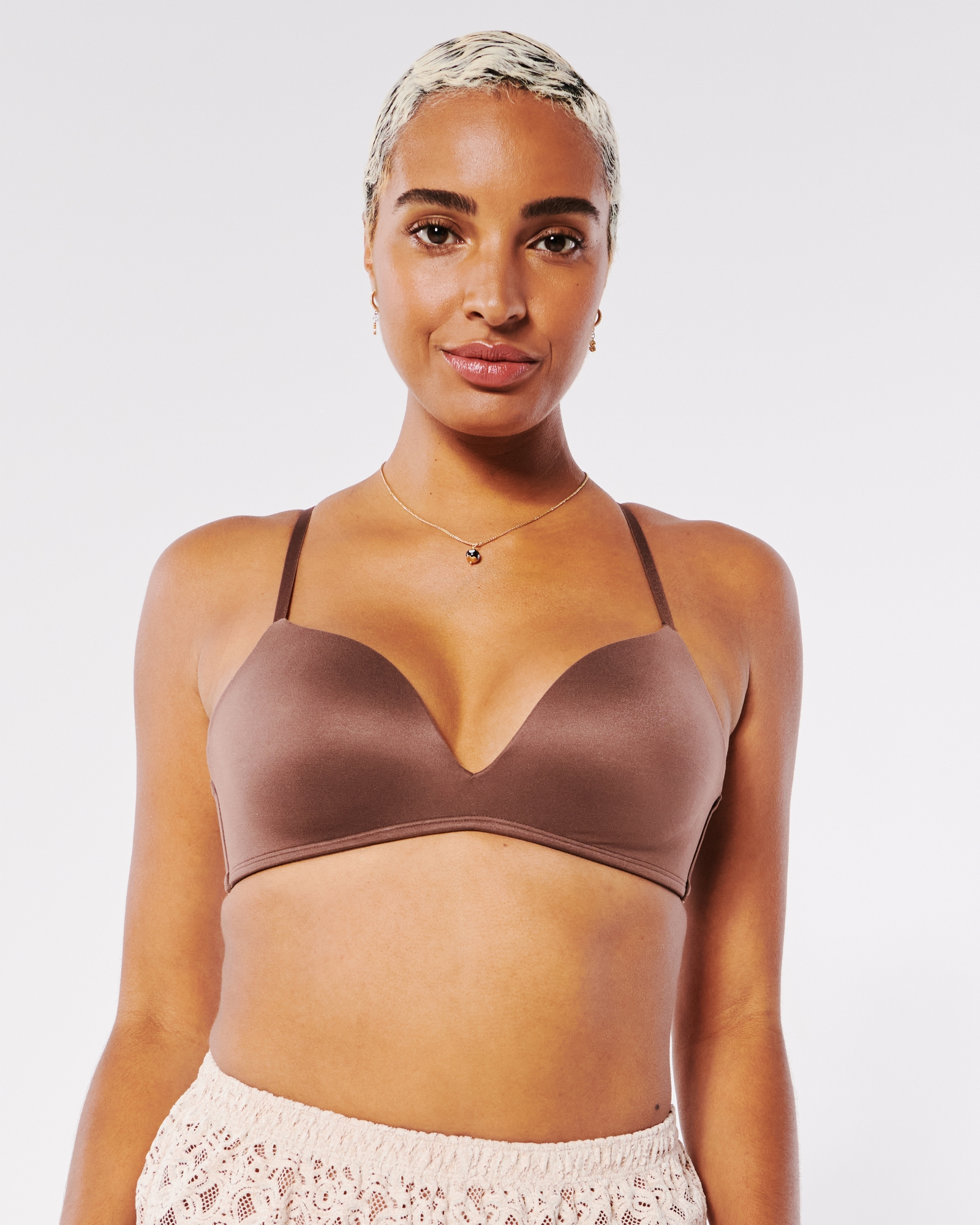 Hollister Gilly Hicks Push Up Bra White Size M - $17 (32% Off Retail) New  With Tags - From Eme