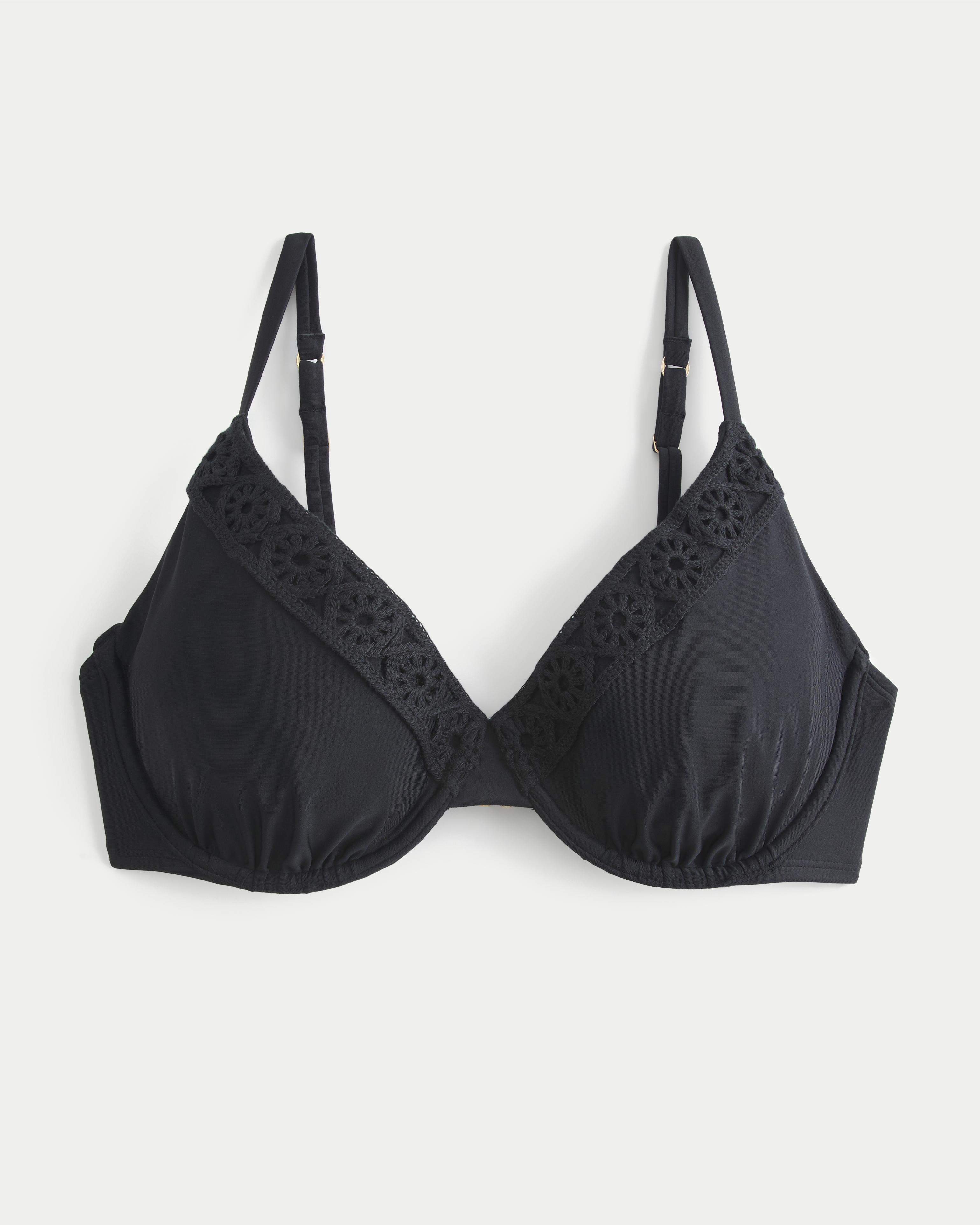 Curvy Crochet-Style Trim Underwire Bikini Top
