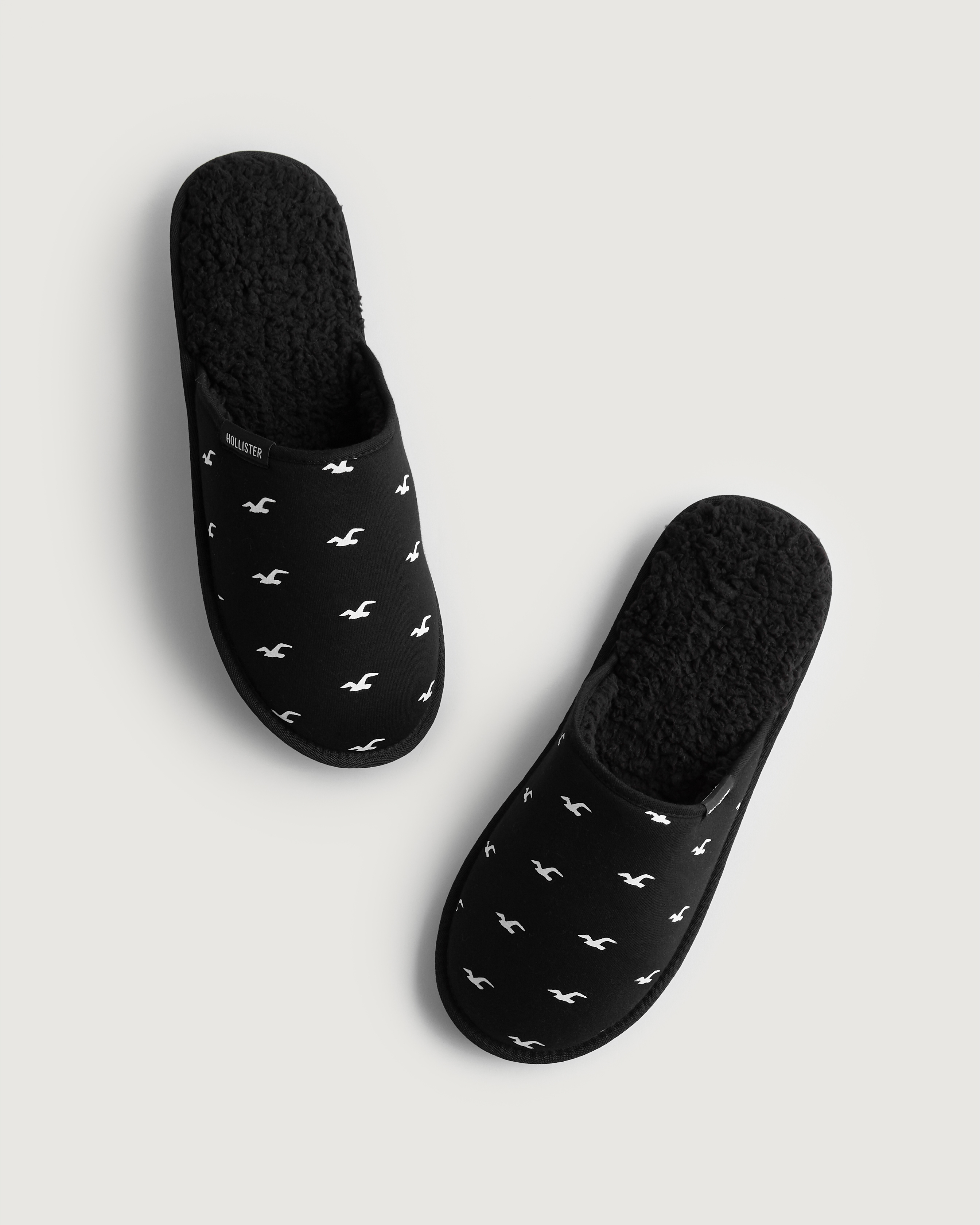 Pantufa Masculina Lucky Brand - Camurça Com Forro Sherpa - Conforto E Aconchego - Tamanho Adulto
