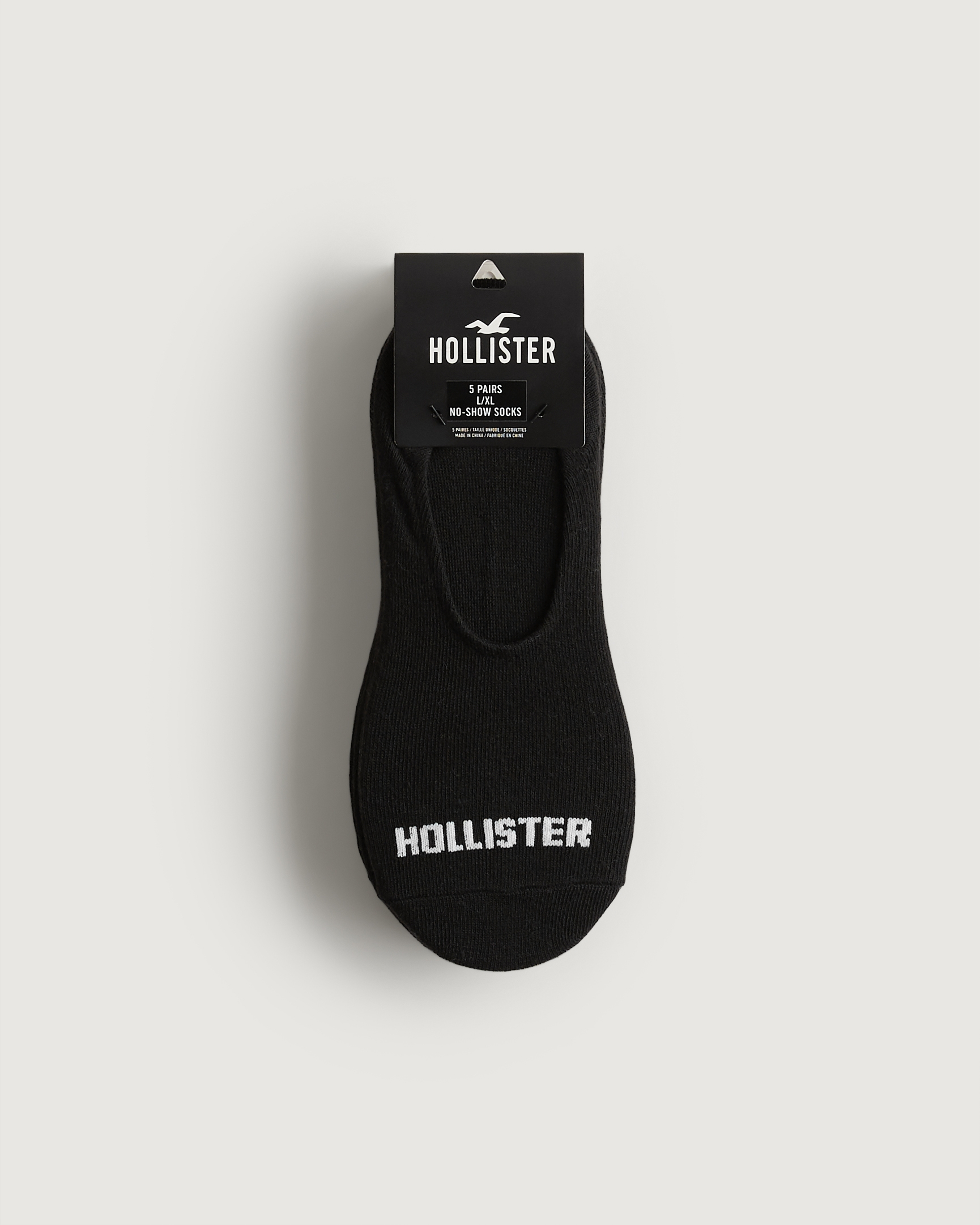 Hollister no store show socks