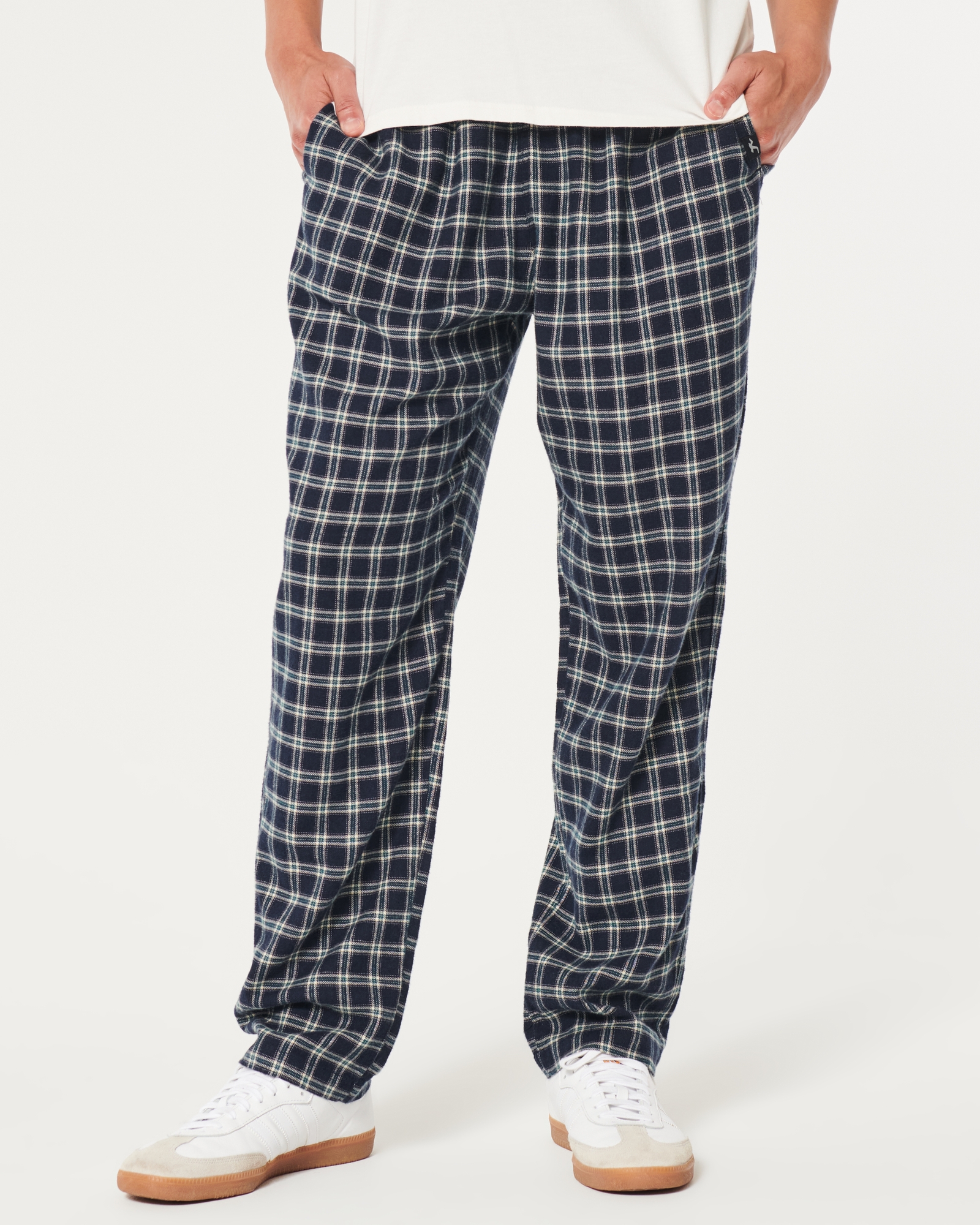 Hollister Men's Size Medium Red Flannel Sleepwear Lounge Pants