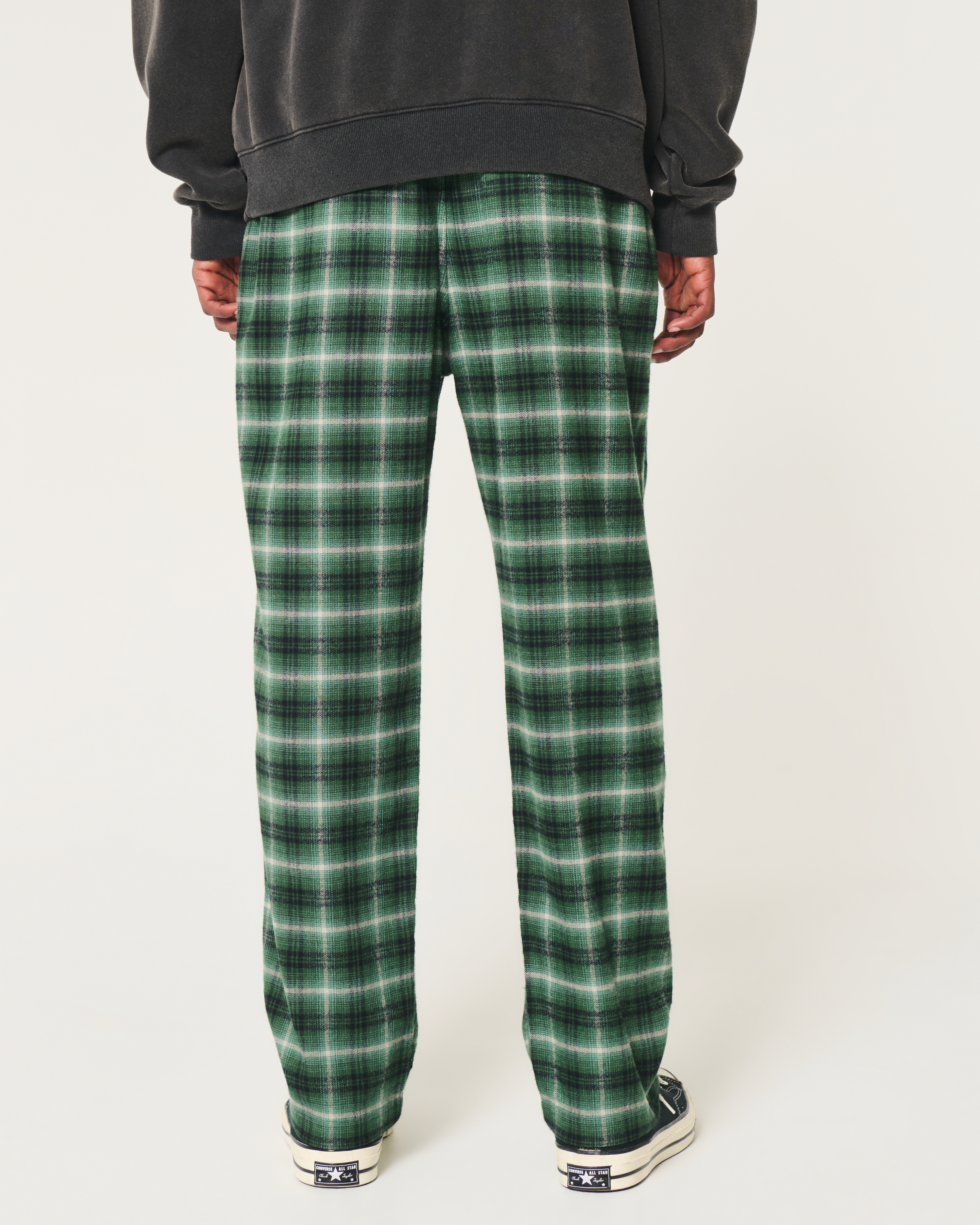 Men s 24 7 Flannel Pajama Pants in Dark Green Plaid Size S from Hollister