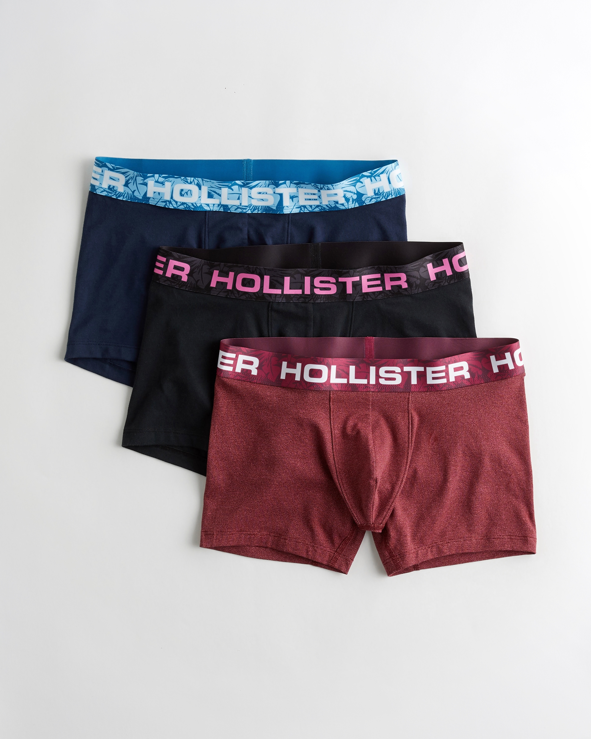 Underwear \u0026 Socks for Guys | Hollister Co.