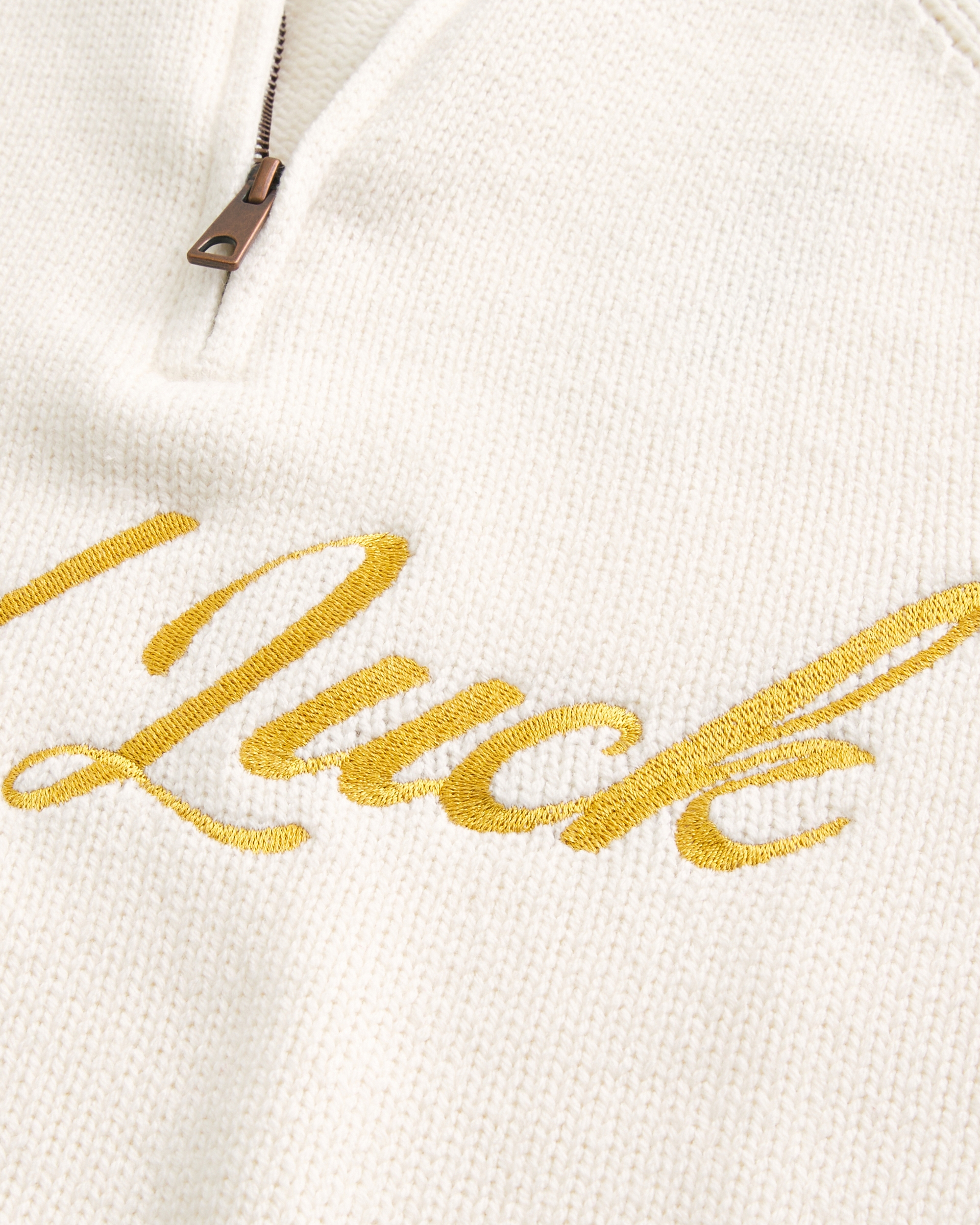 ウェア MKT Men's Relaxed Lunar New Year Graphic Quarter-Zip Sweater