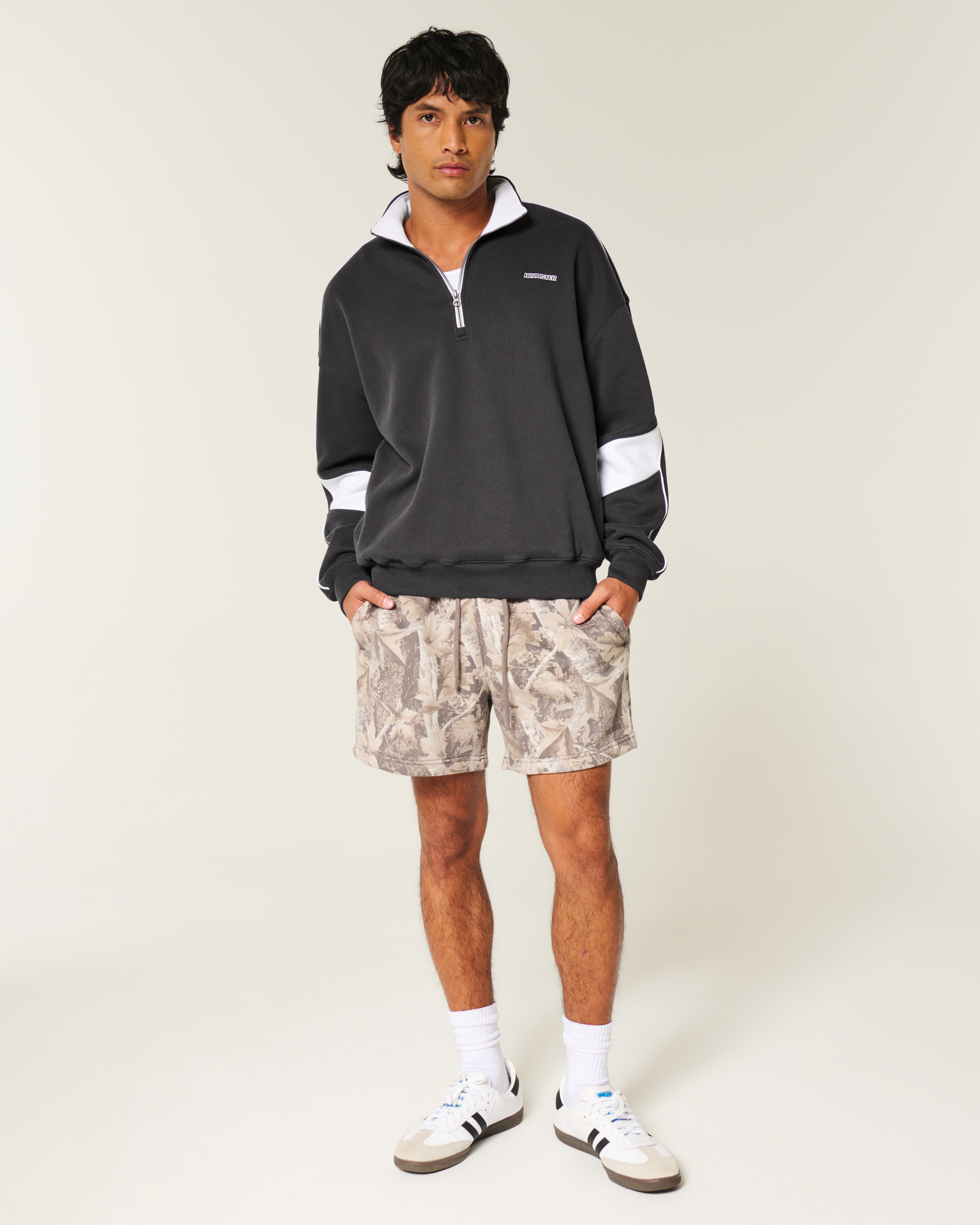 Men's Boxy Half-Zip Logo Sweatshirt | Men's Tops