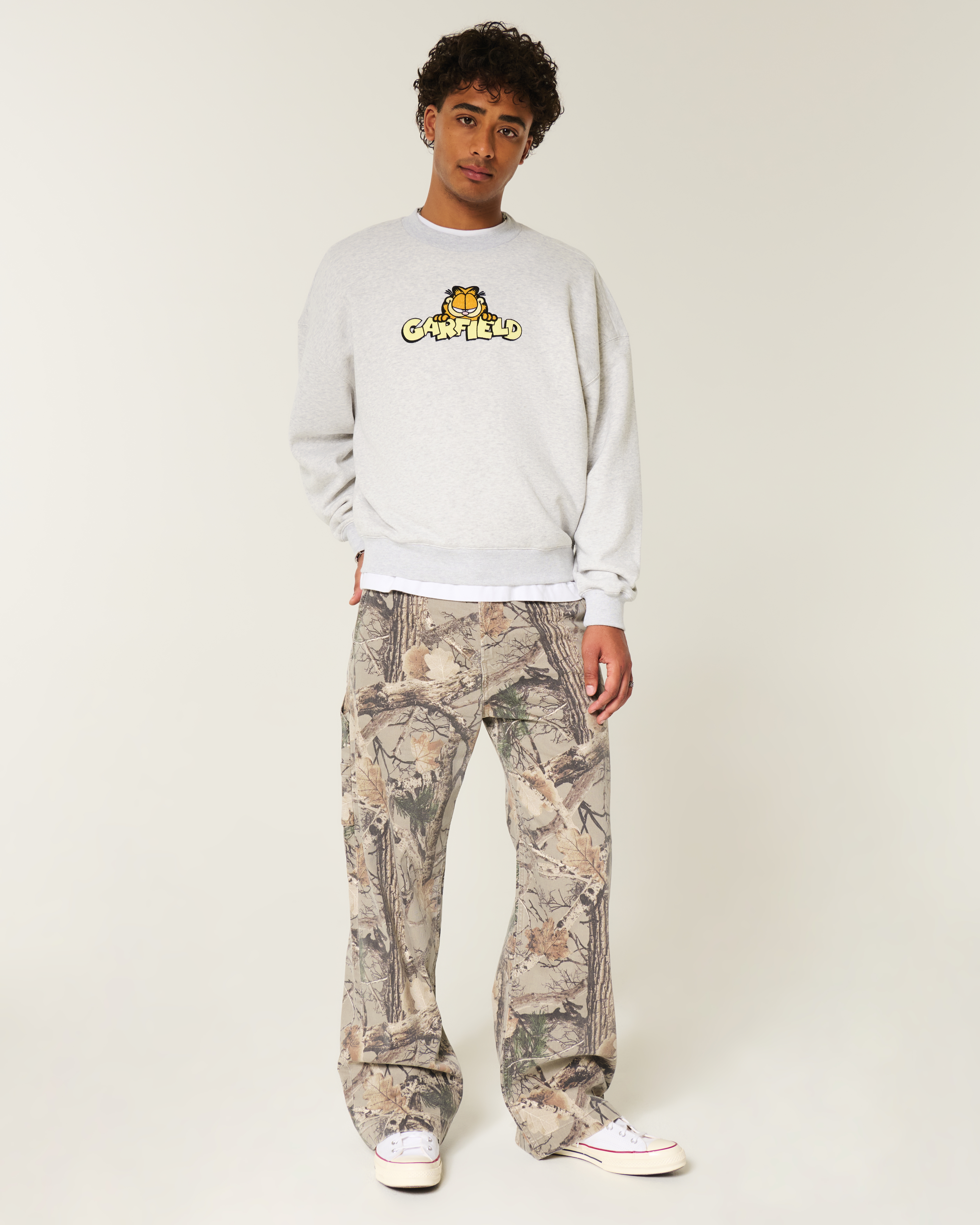 Men's Garfield Graphic Crew Sweatshirt | Men's Tops