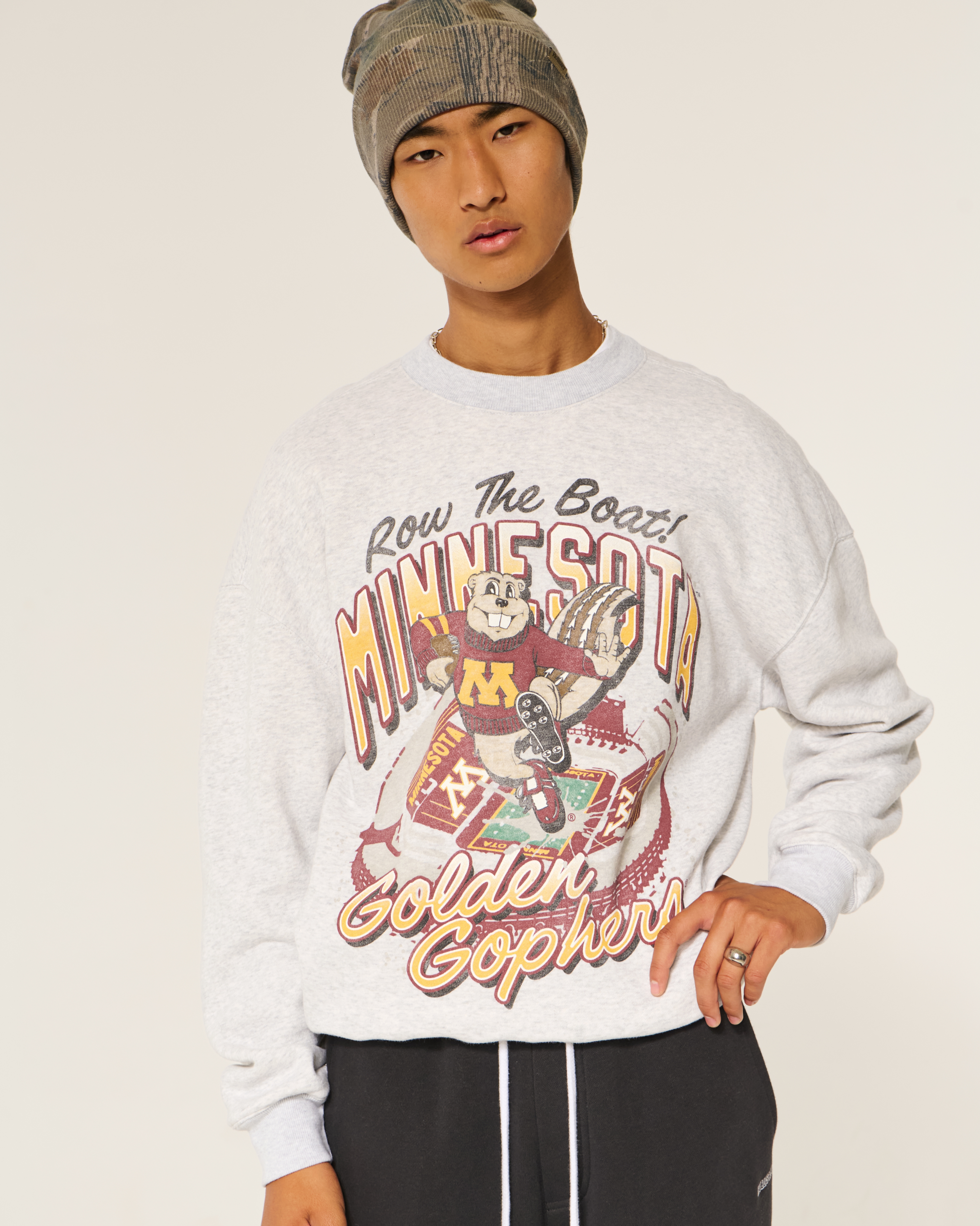 Boxy University of Minnesota Golden Gophers Graphic Crew Sweatshirt