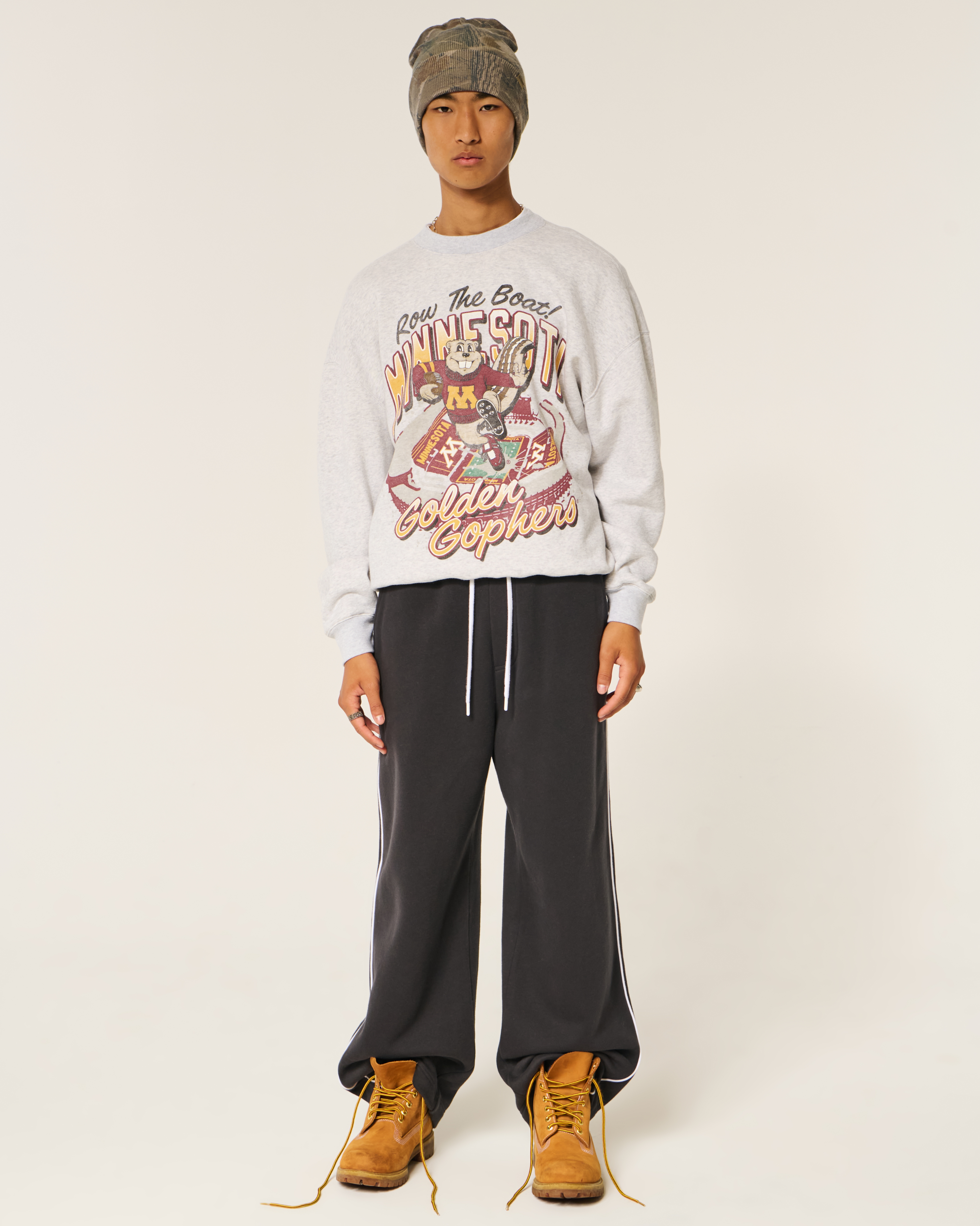 Boxy University of Minnesota Golden Gophers Graphic Crew Sweatshirt