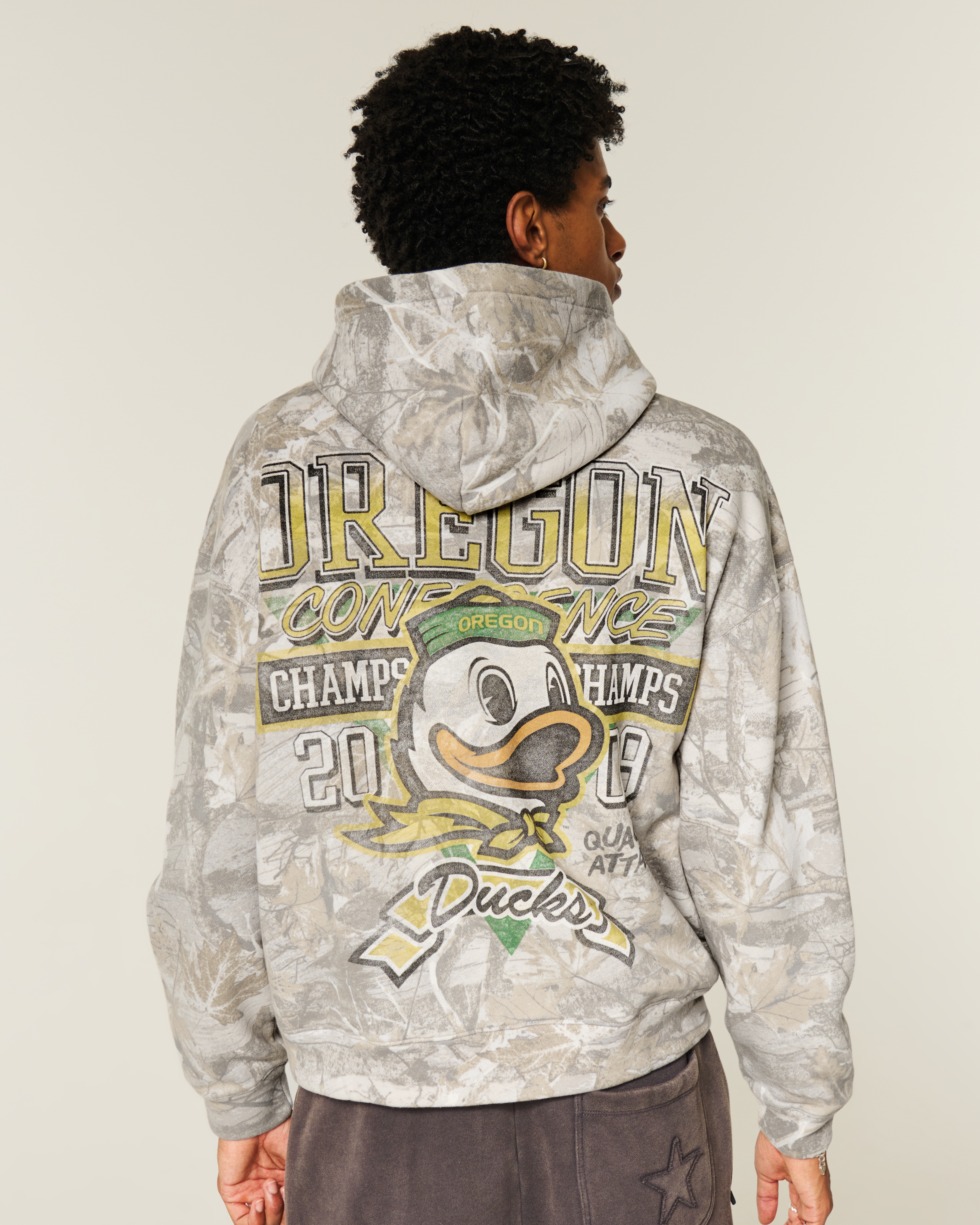 Boxy Zip-Up University of Oregon Ducks Graphic Camo Hoodie
