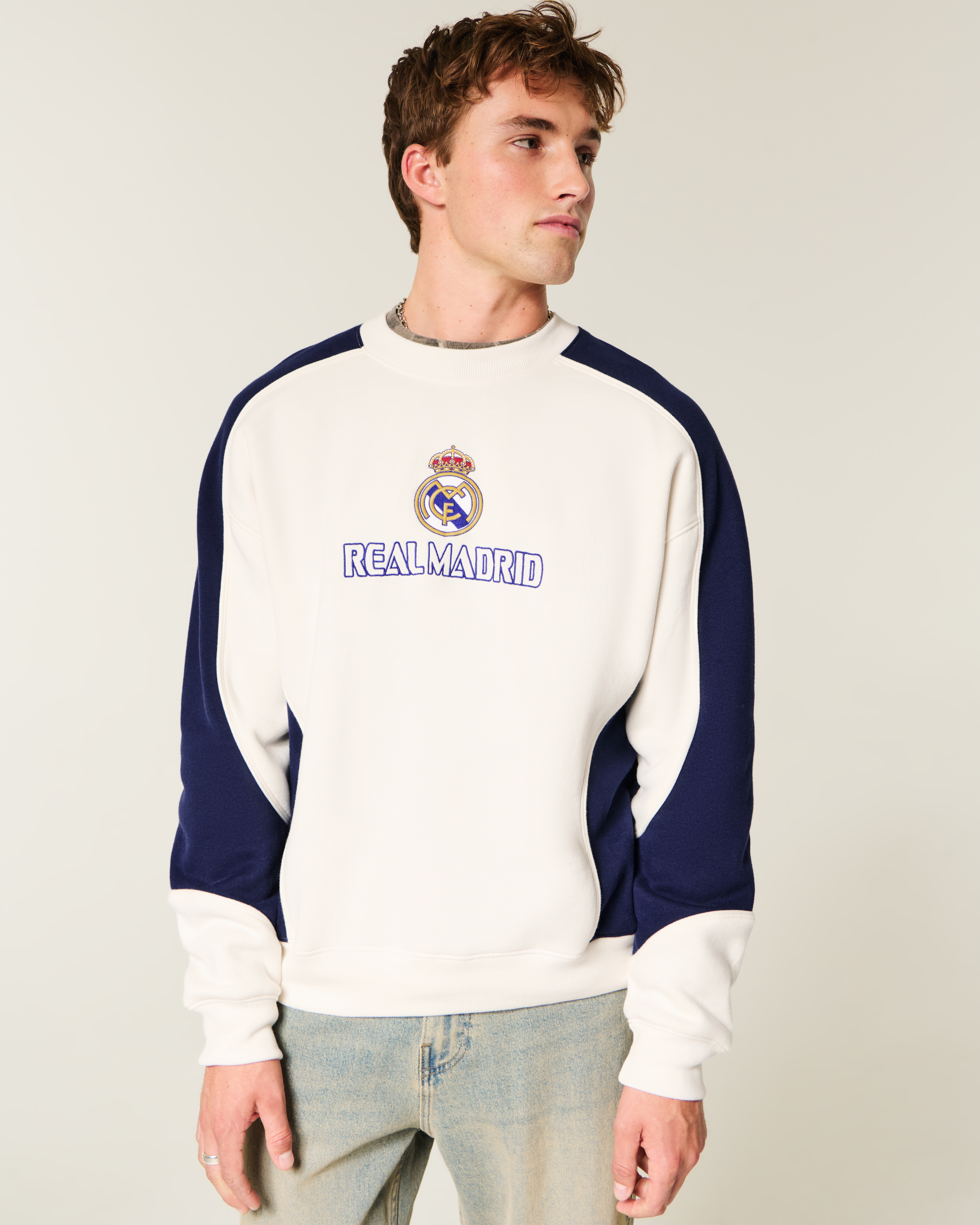 Boxy Real Madrid CF Graphic Crew Sweatshirt