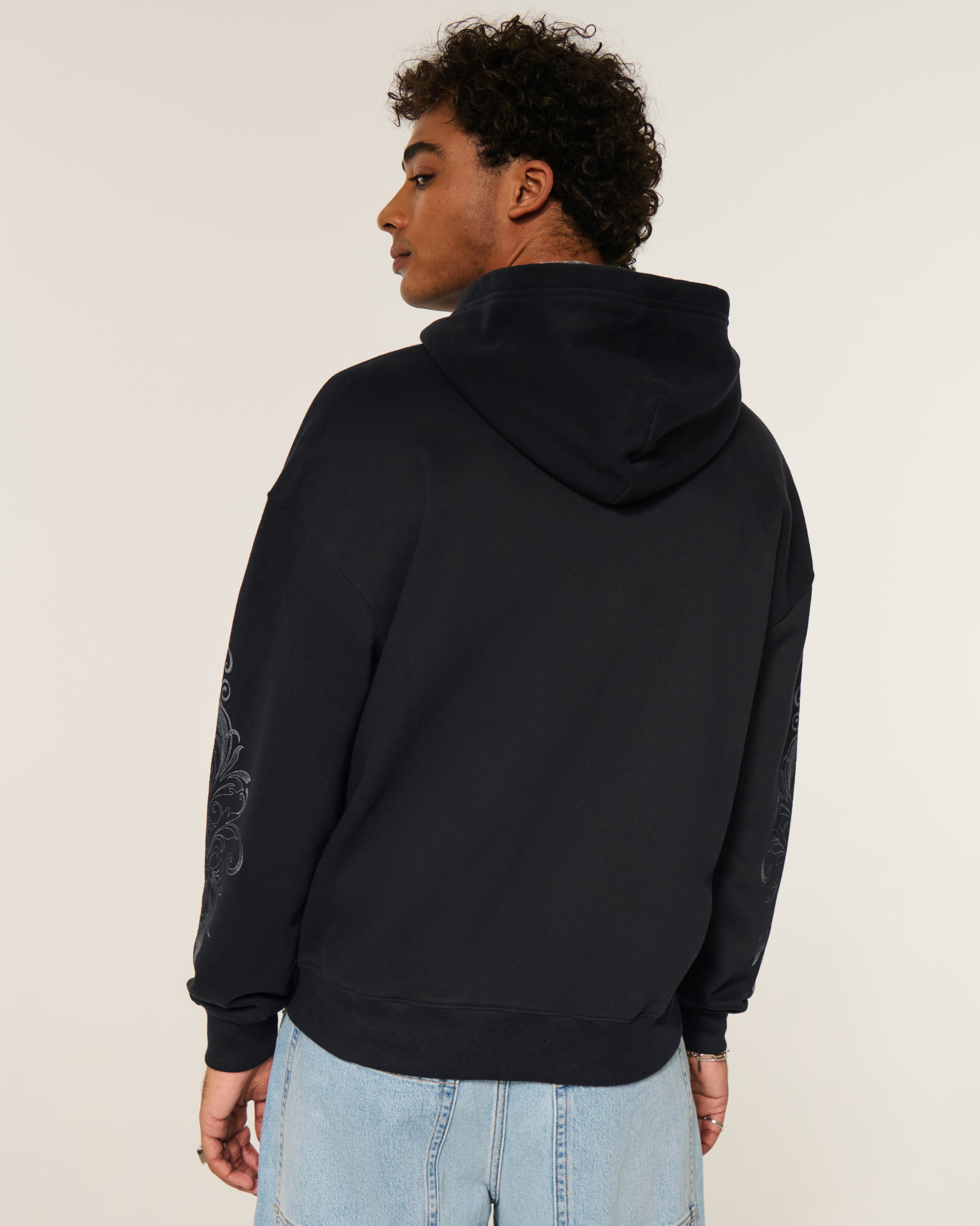 Hollister Feel Good Boxy Zip-Up Graphic Hoodie