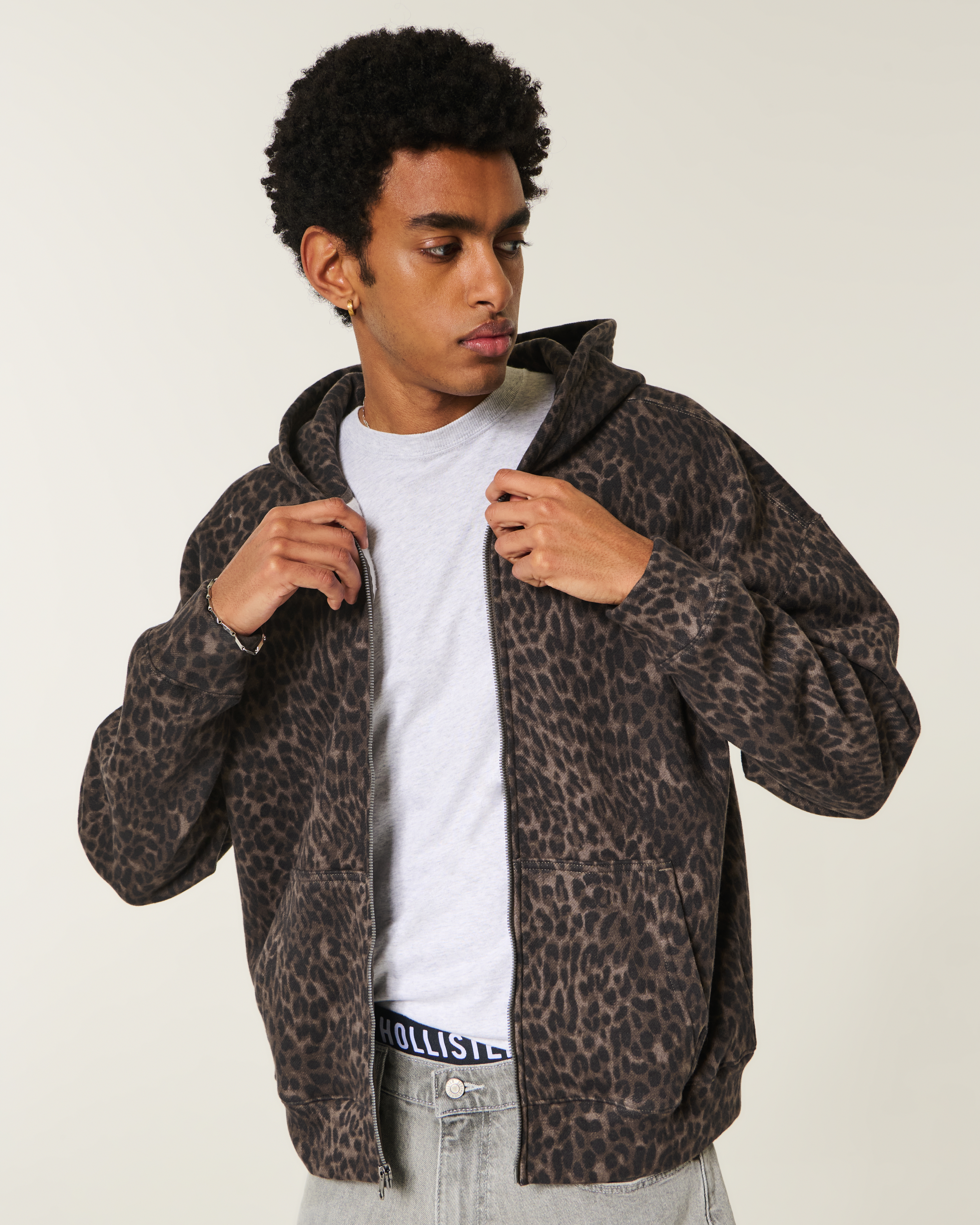 Boxy Zip-Up Leopard Print Hoodie