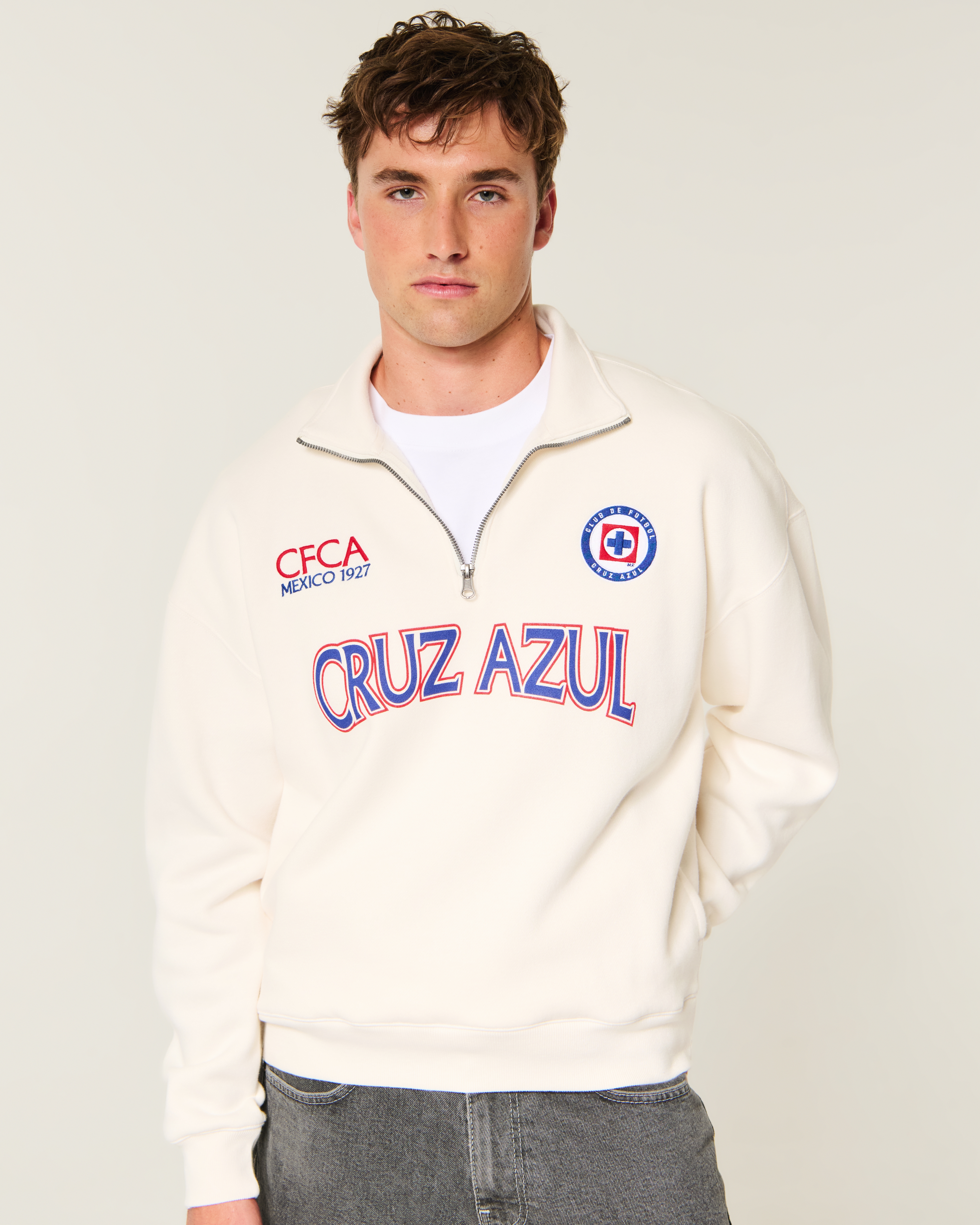 Quarter-Zip Club de Futbol Cruz Azul Graphic Sweatshirt