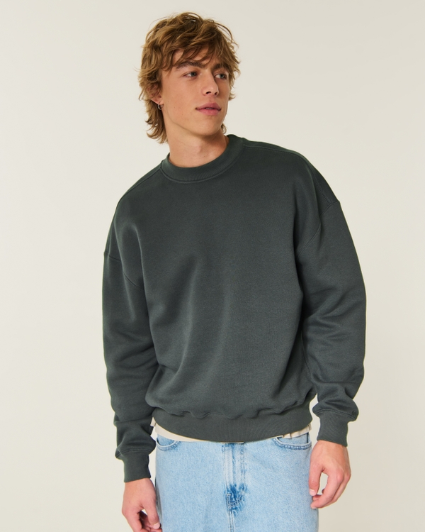 Hollister Feel Good Boxy Crew Sweatshirt