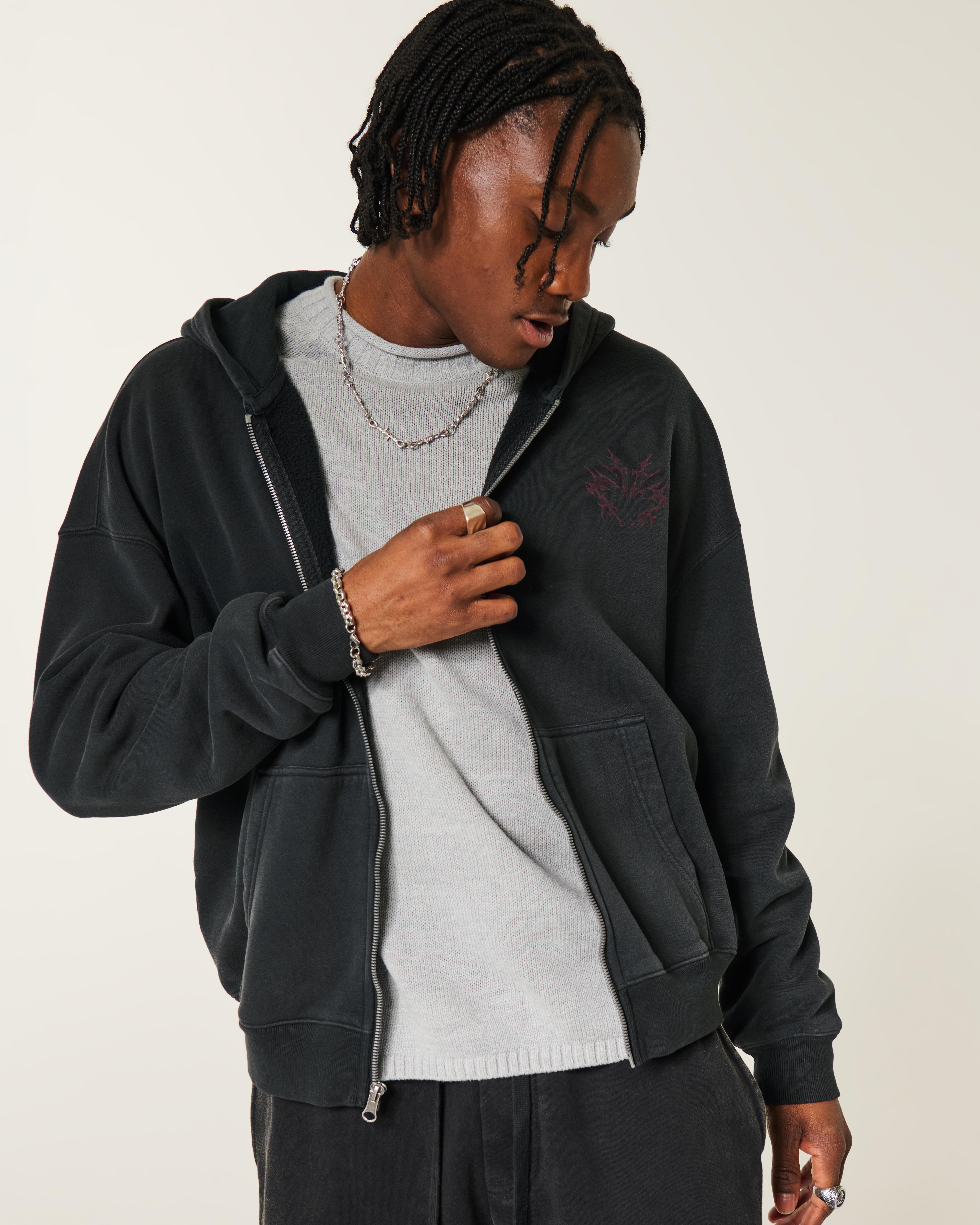 Hollister Feel Good Boxy Zip-Up Amor Graphic Hoodie