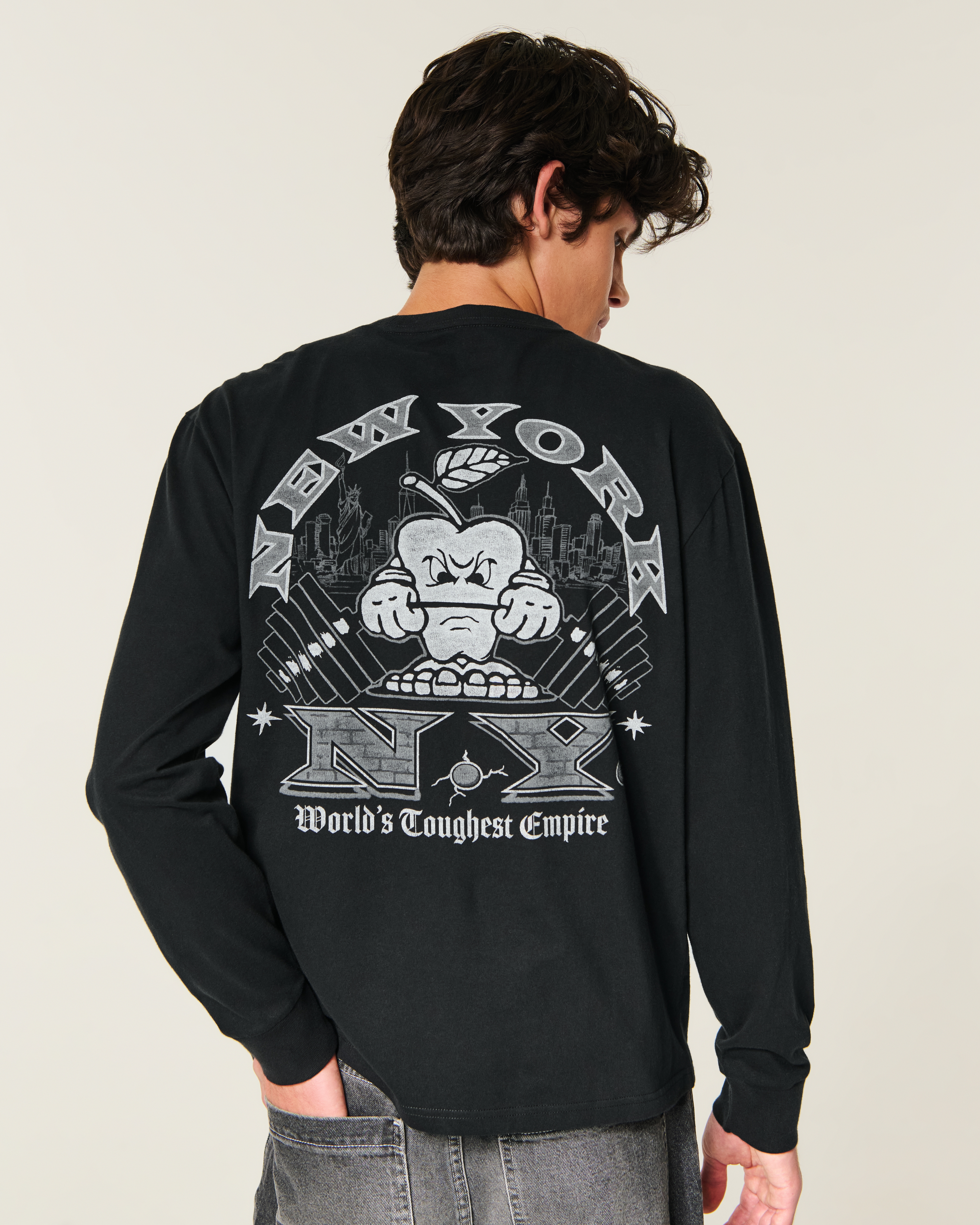 Relaxed Long-Sleeve New York Graphic Tee