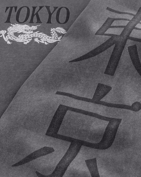 Men's Boxy Heavyweight Long-Sleeve Tokyo Graphic Tee | Men's Tops