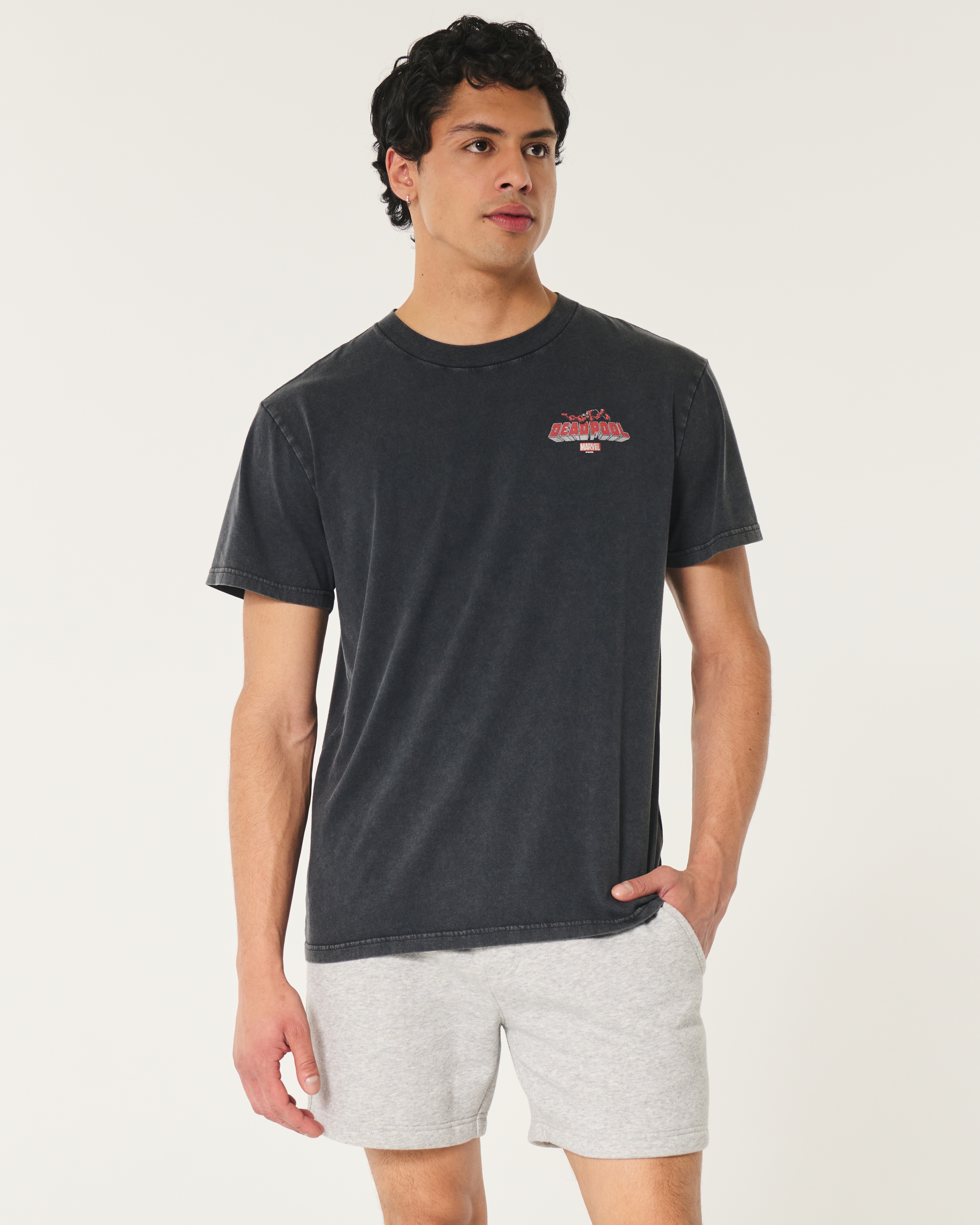 Relaxed Deadpool Graphic Tee
