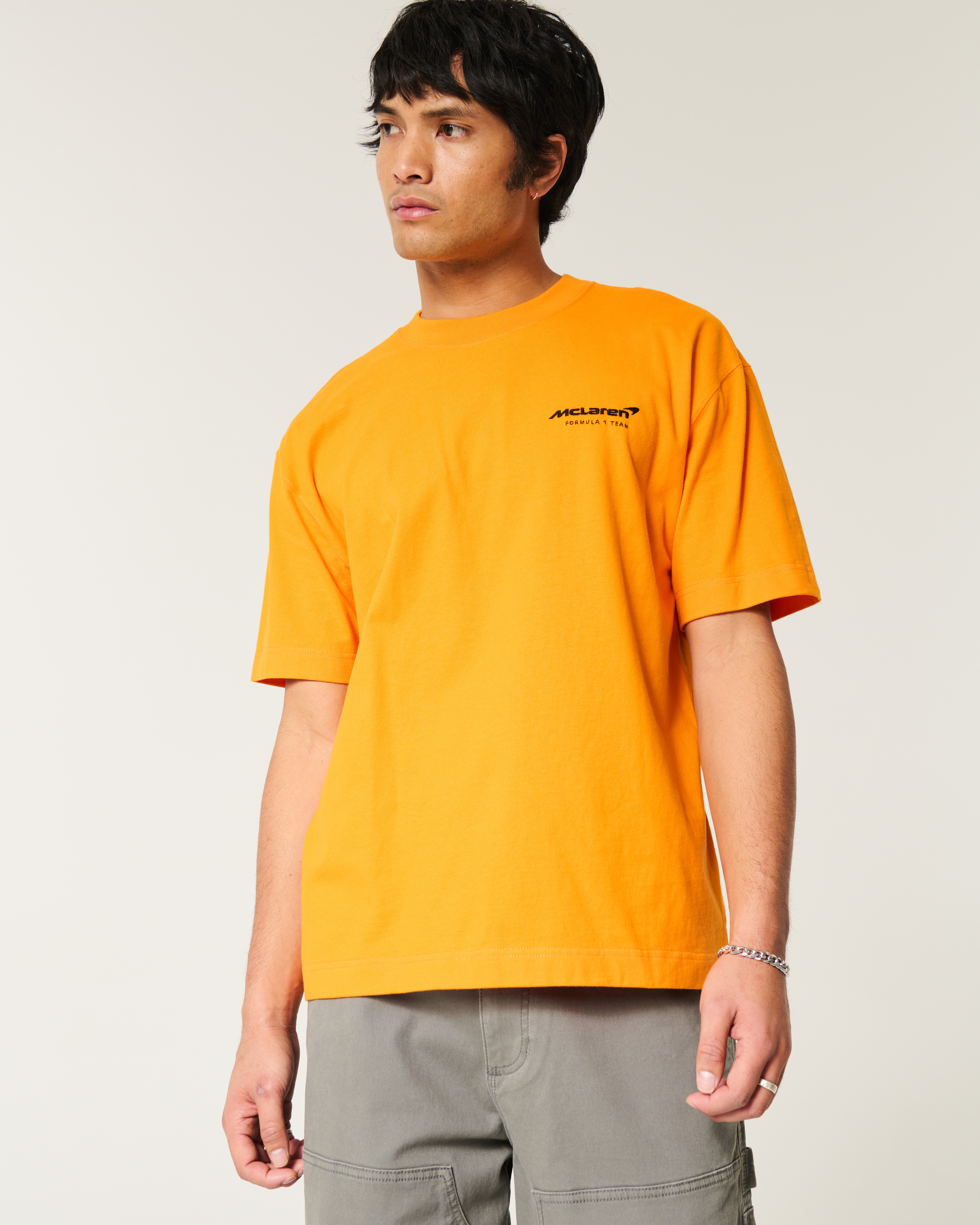 Hollister 半袖 クルーネック Boxy McLaren Graphic Tee Tシャツ Men's Boxy McLaren Graphic Tee | Men's Graphics Shop