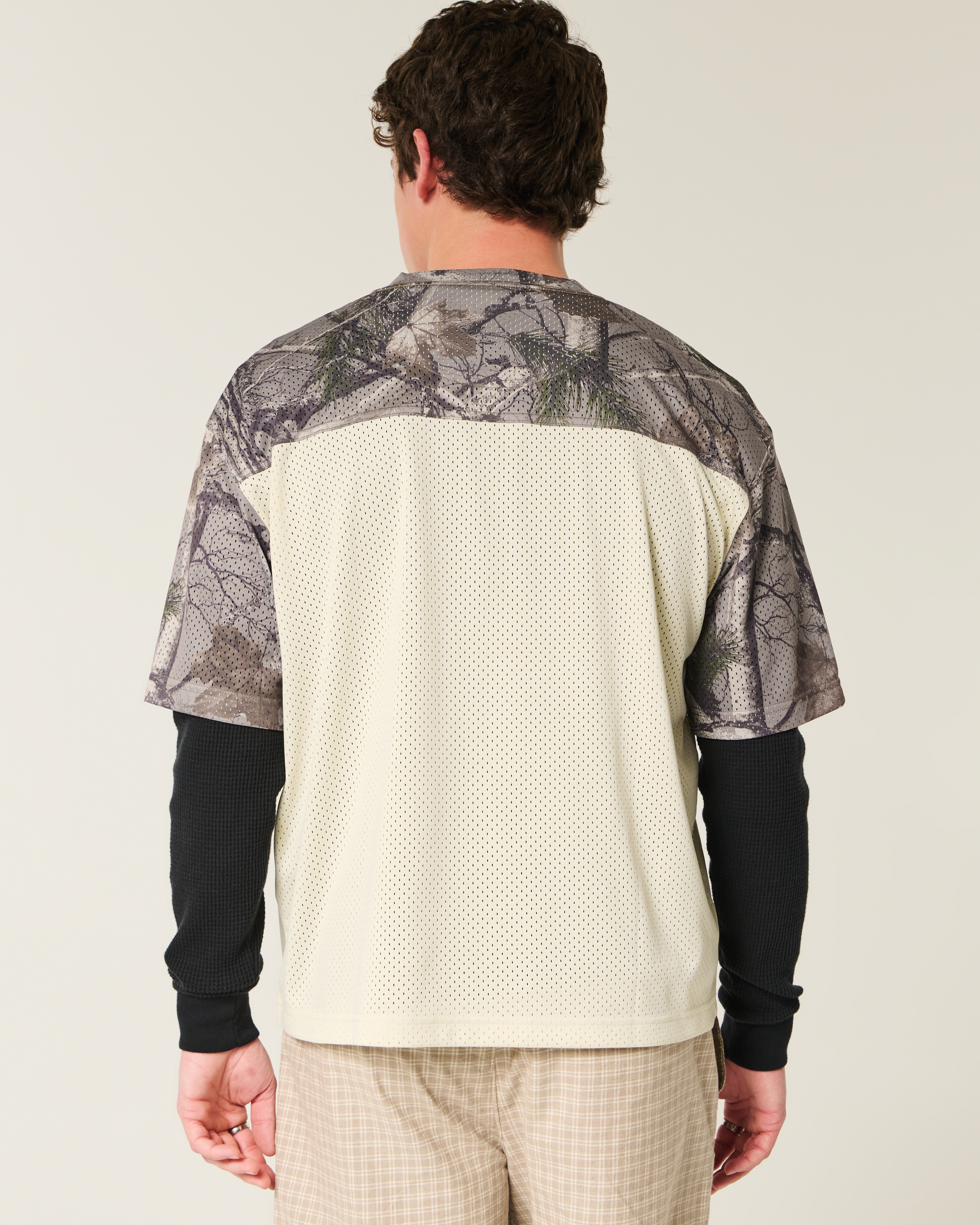 ★Hollister Co.★クロップ カモ ダッジ グラフィック ジャージ メンズ ボクシー クロップ カモフラージュDodgeグラフィック