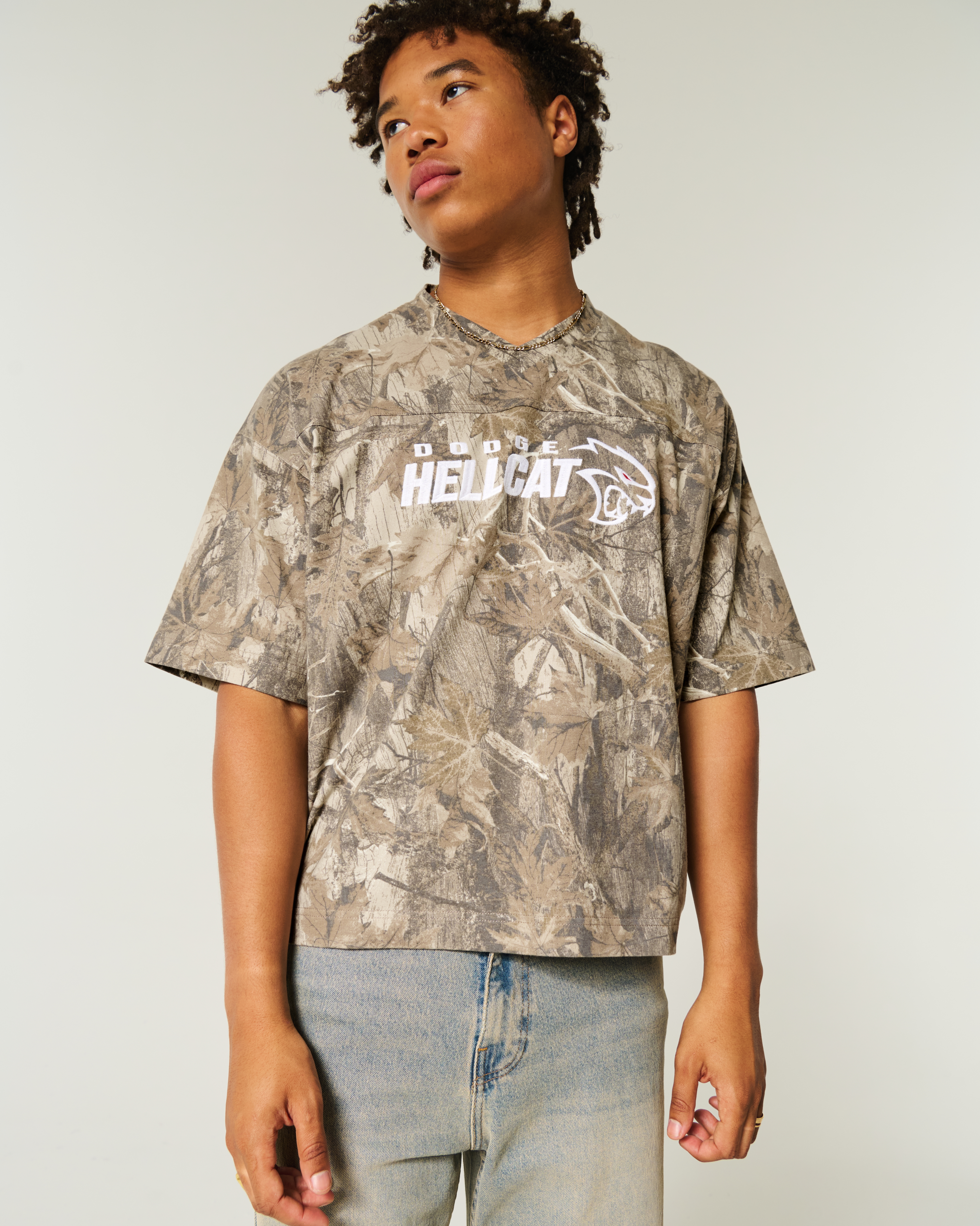 Baggy Heavyweight Crop Dodge Graphic Camo Tee