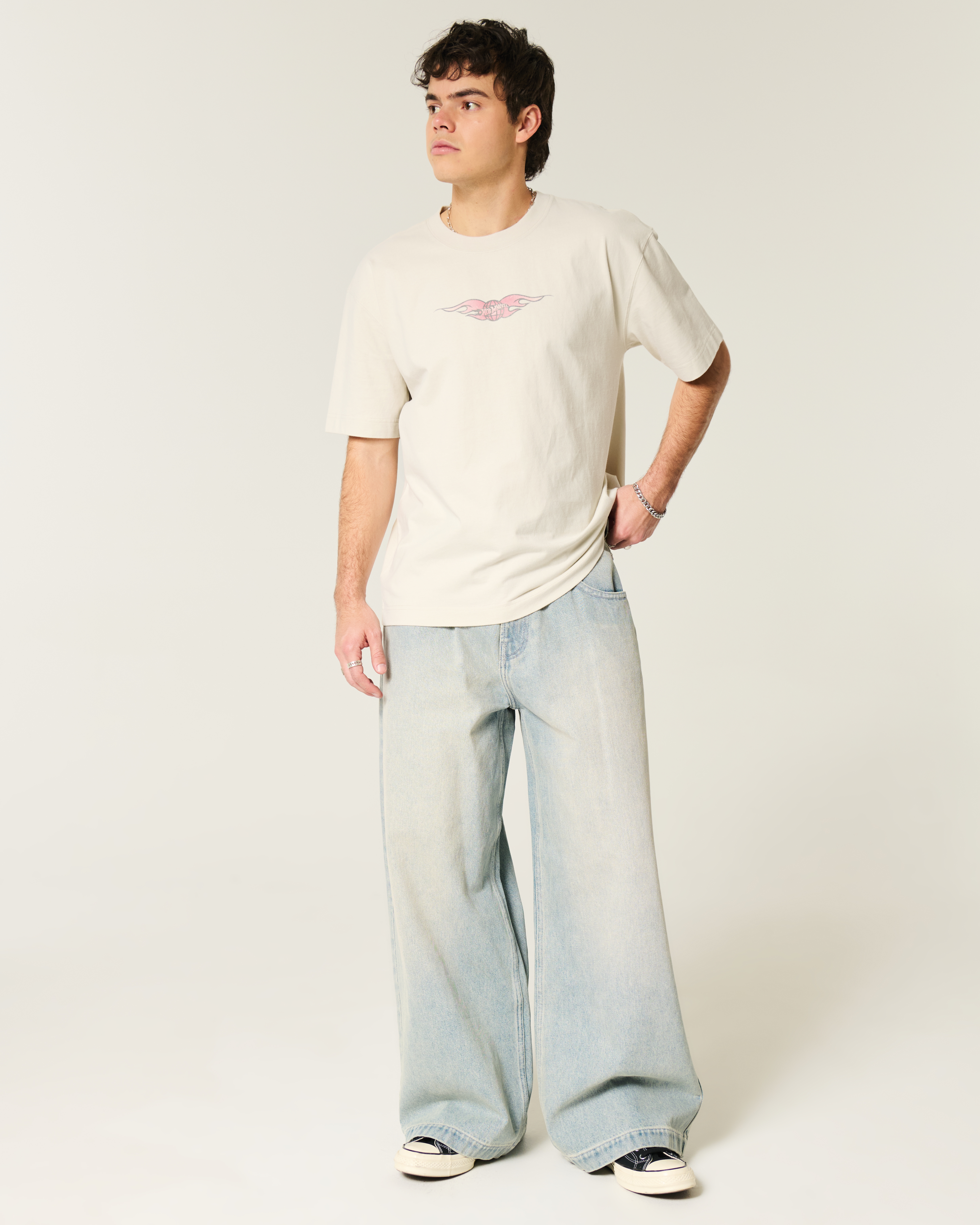 Men's Boxy Heavyweight Hot Wheels Graphic Tee | Men's Sale