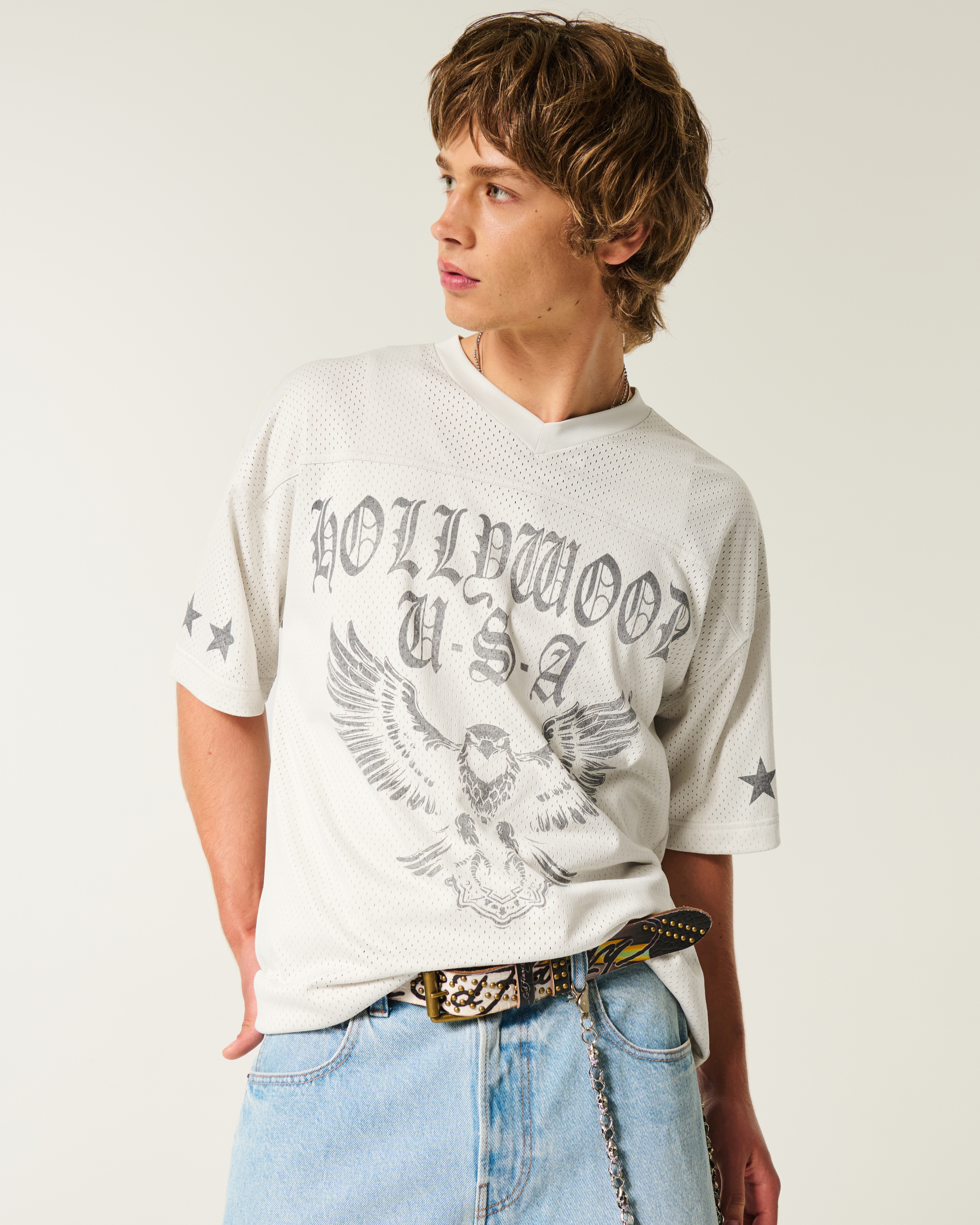 ★Hollister.co★バギーハリウッドフットボールジャージ Men's Baggy Hollywood Graphic Football Jersey | Men's