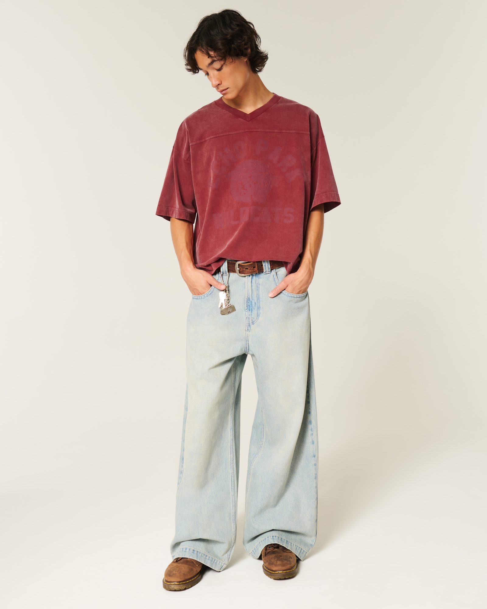Men's Heavyweight Baggy Crop Varsity Graphic Football Tee | Men's