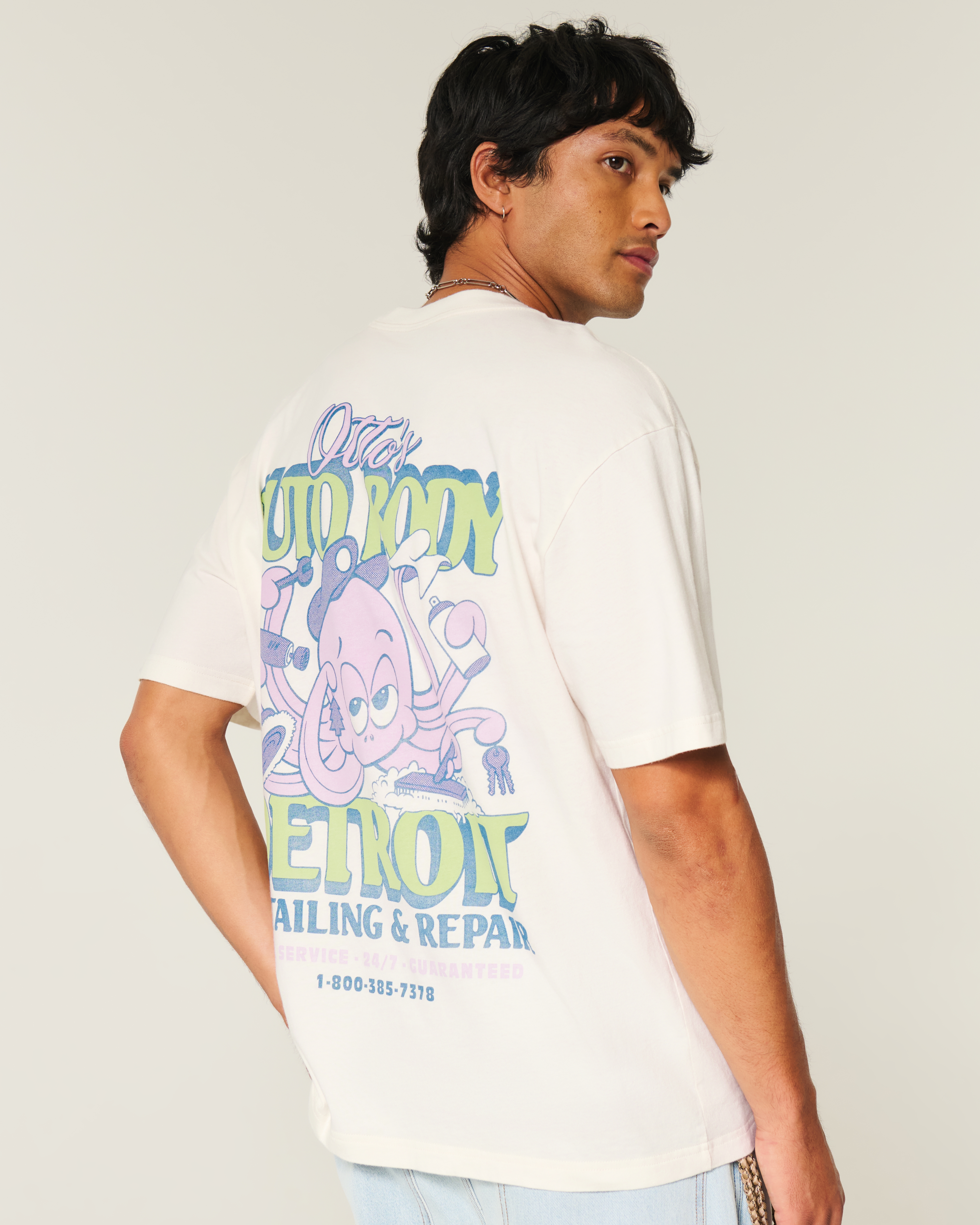 Boxy Otto's Auto Body Graphic Tee