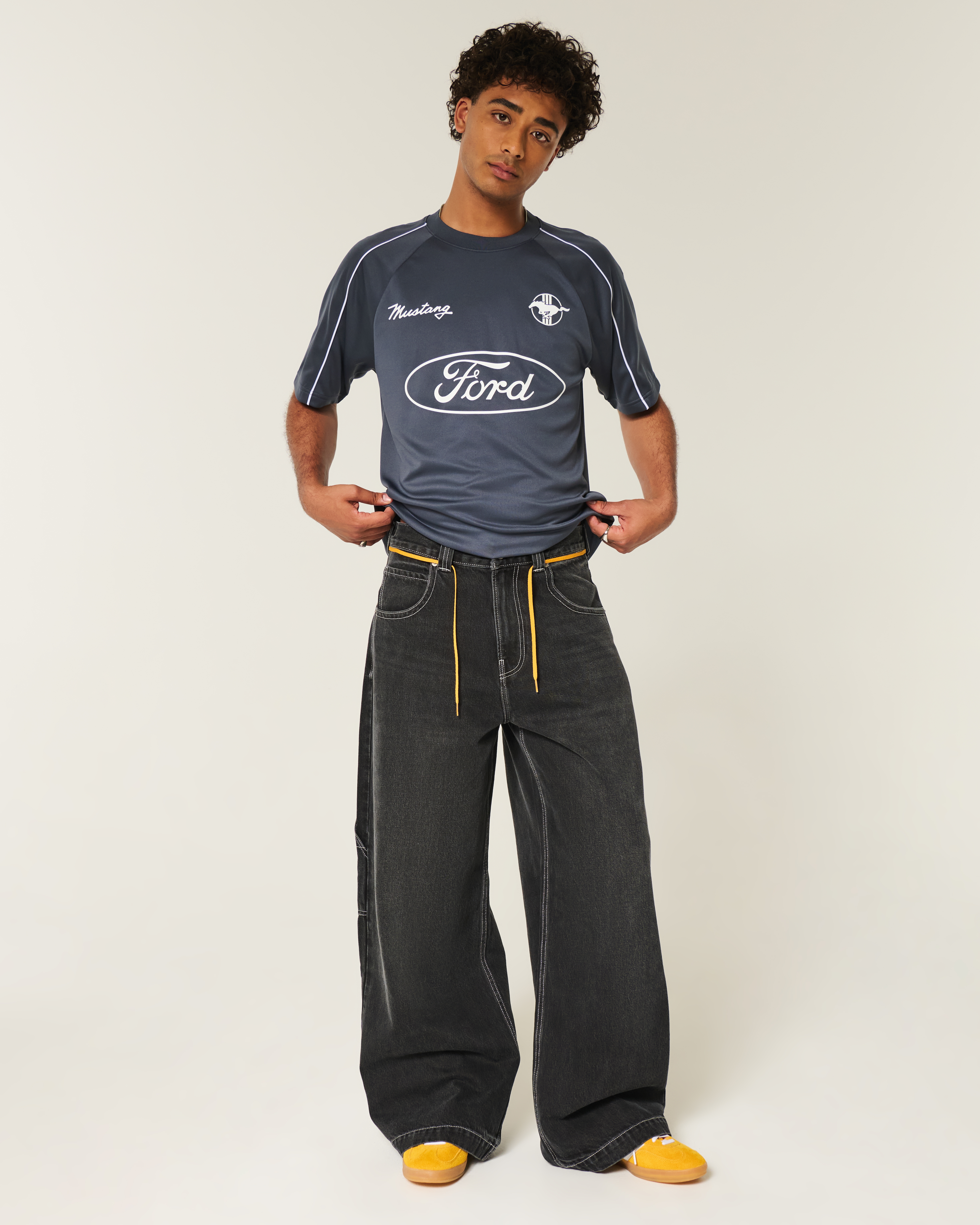 【IONSEOUL】Crop Venta Mustang 4FM149 Hombres Camiseta de fútbol americano corte cuadrado con
