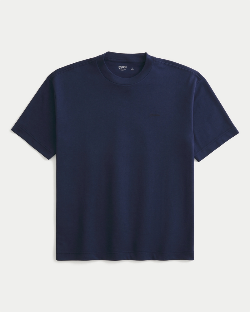 hollisterページ Men's Boxy Logo Cooling Tee | Men's Tops | HollisterCo.com