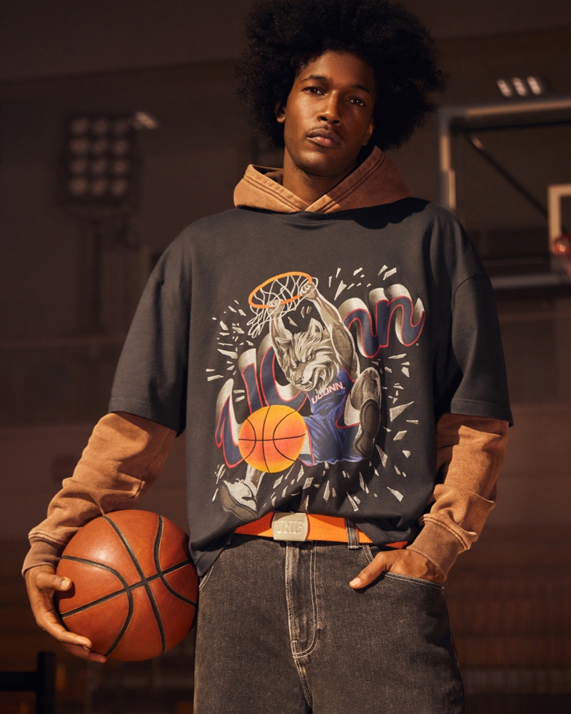 Boxy UConn Graphic Tee