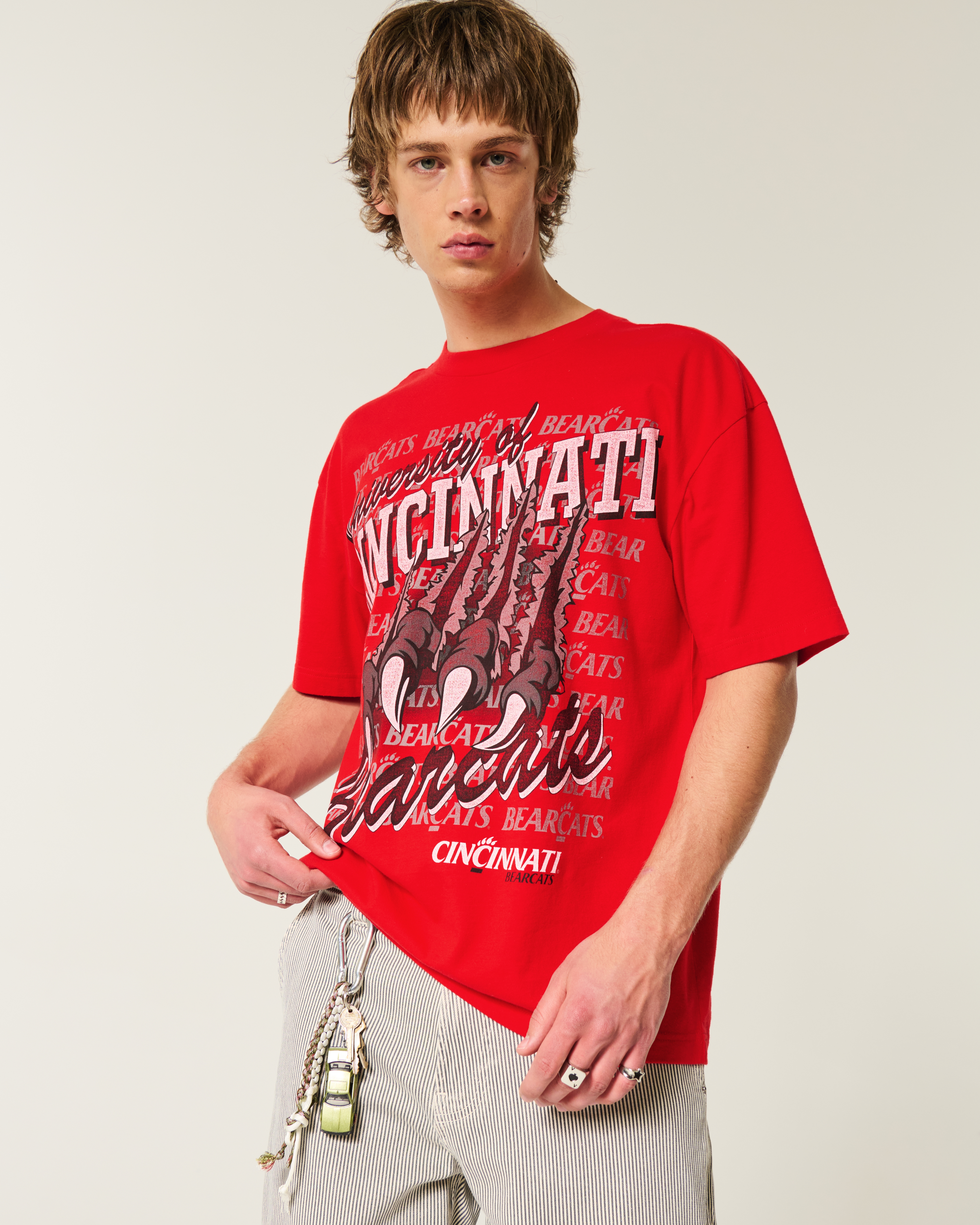 Boxy University of Cincinnati Bearcats Graphic Tee