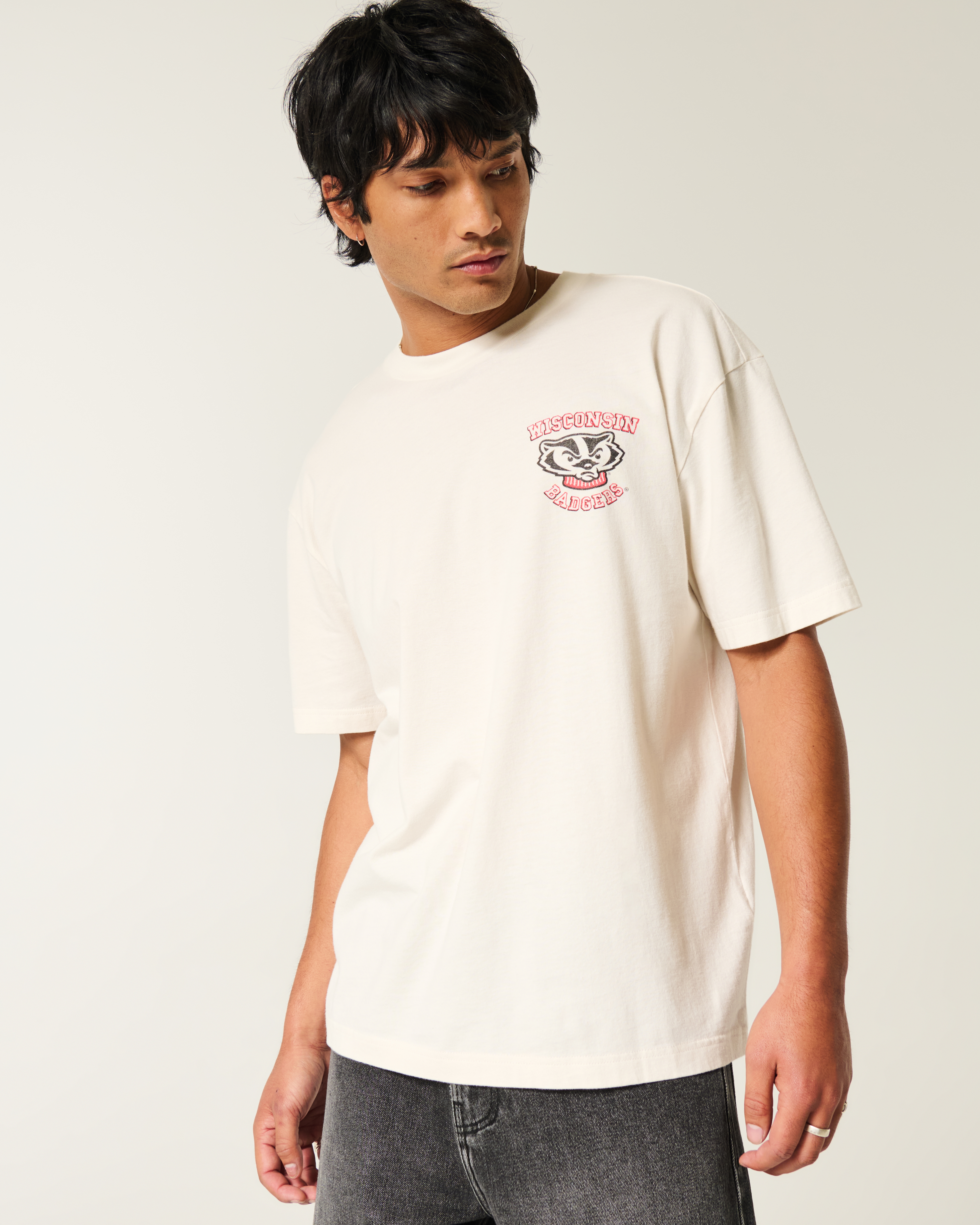 Boxy University of Wisconsin Badgers Graphic Tee