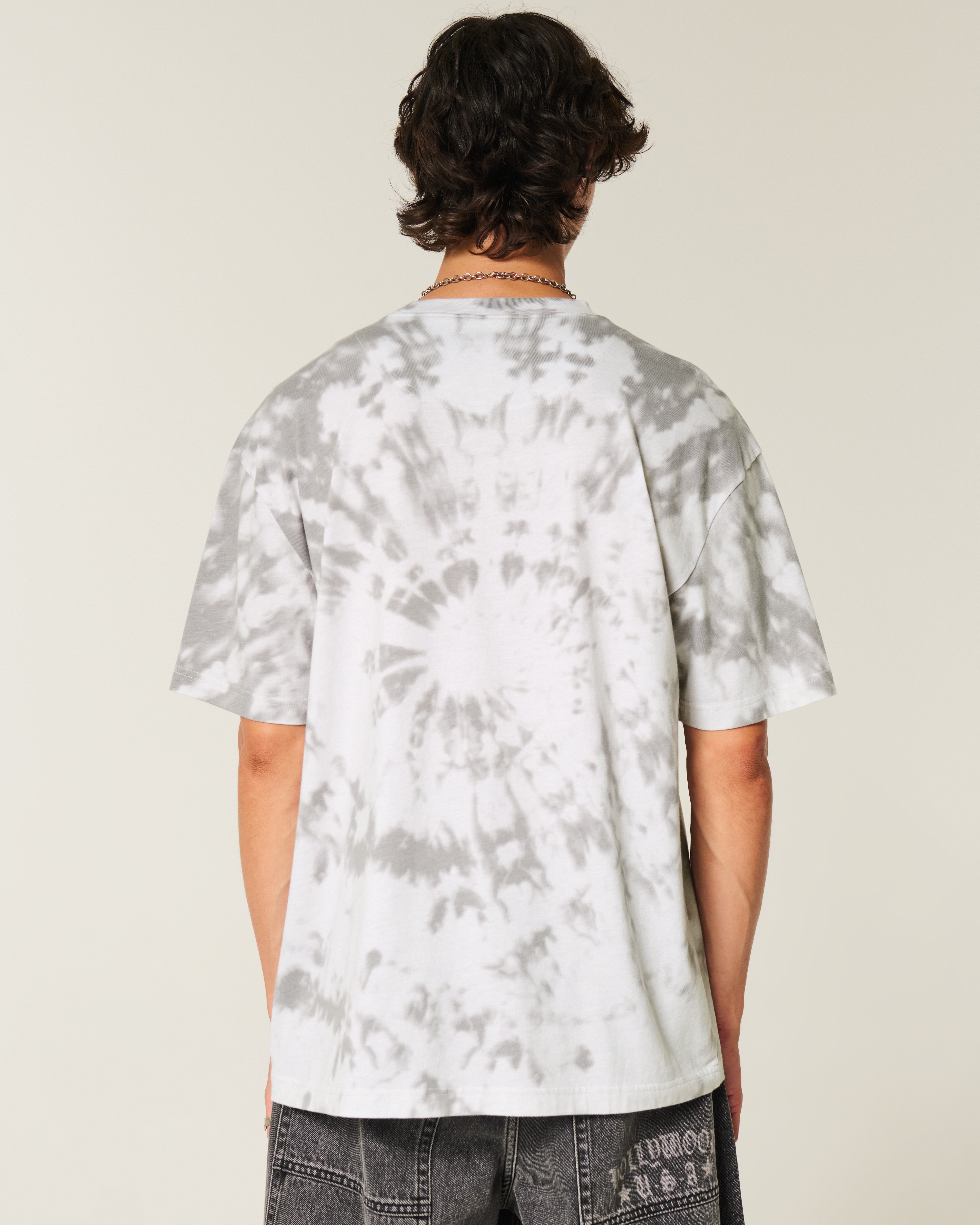 Men's Boxy UCLA Graphic Tee | Men's Graphics Shop