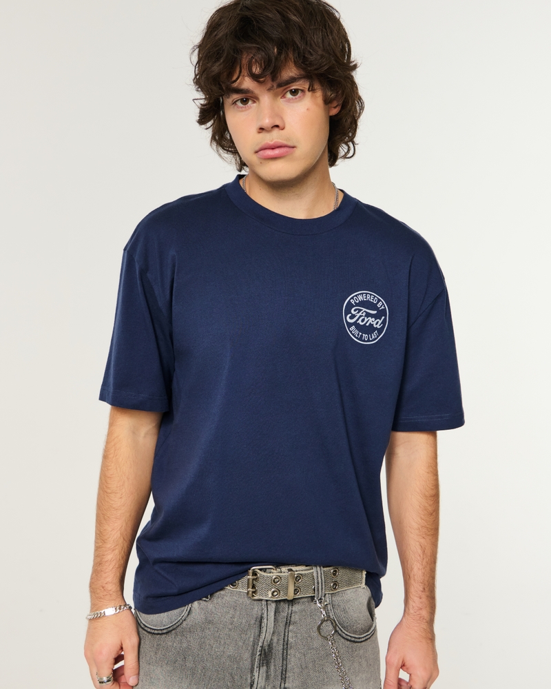Men's Boxy Dodge Challenger Graphic Tee | Men's Tops | HollisterCo.com