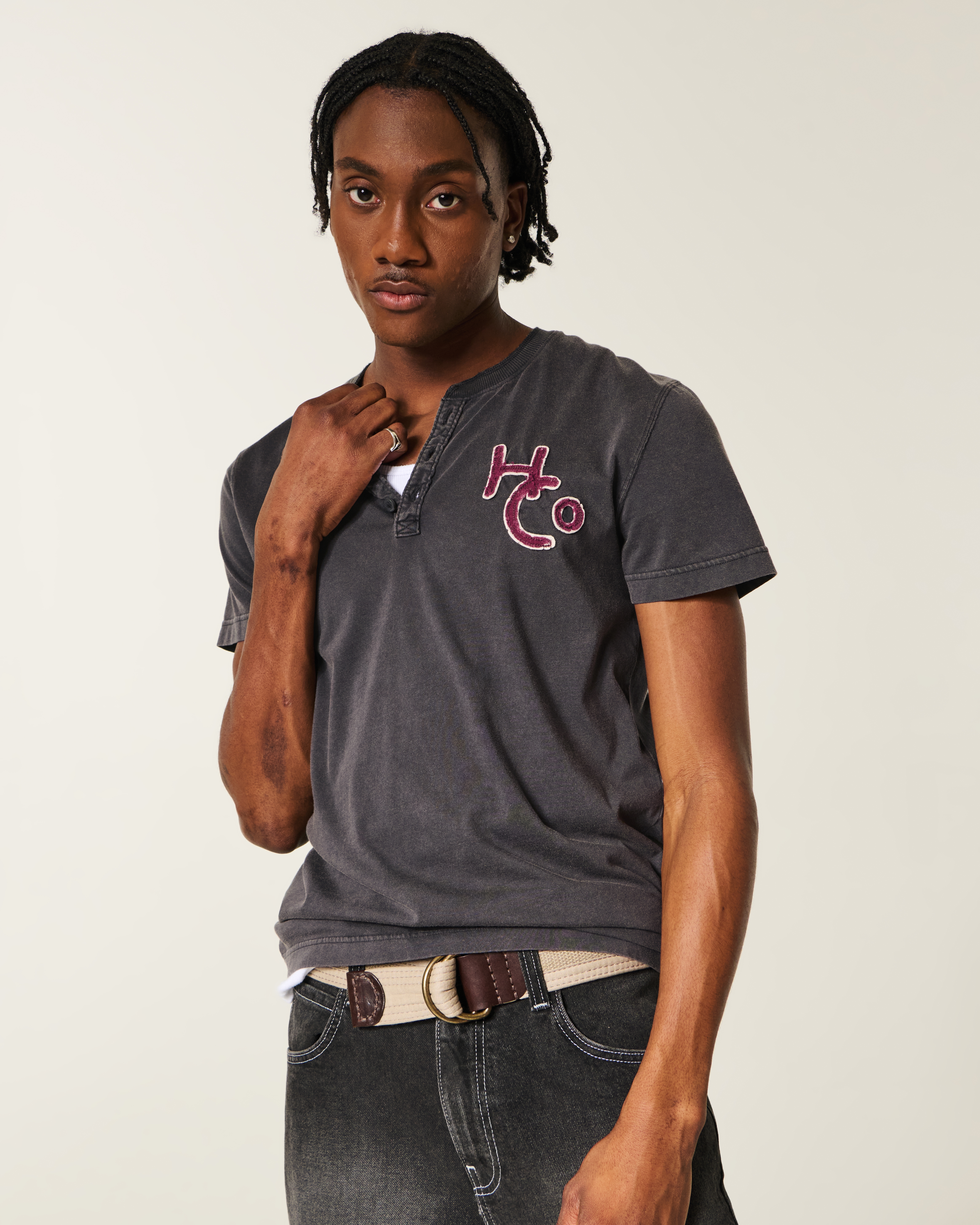 Short-Sleeve Logo Graphic Henley