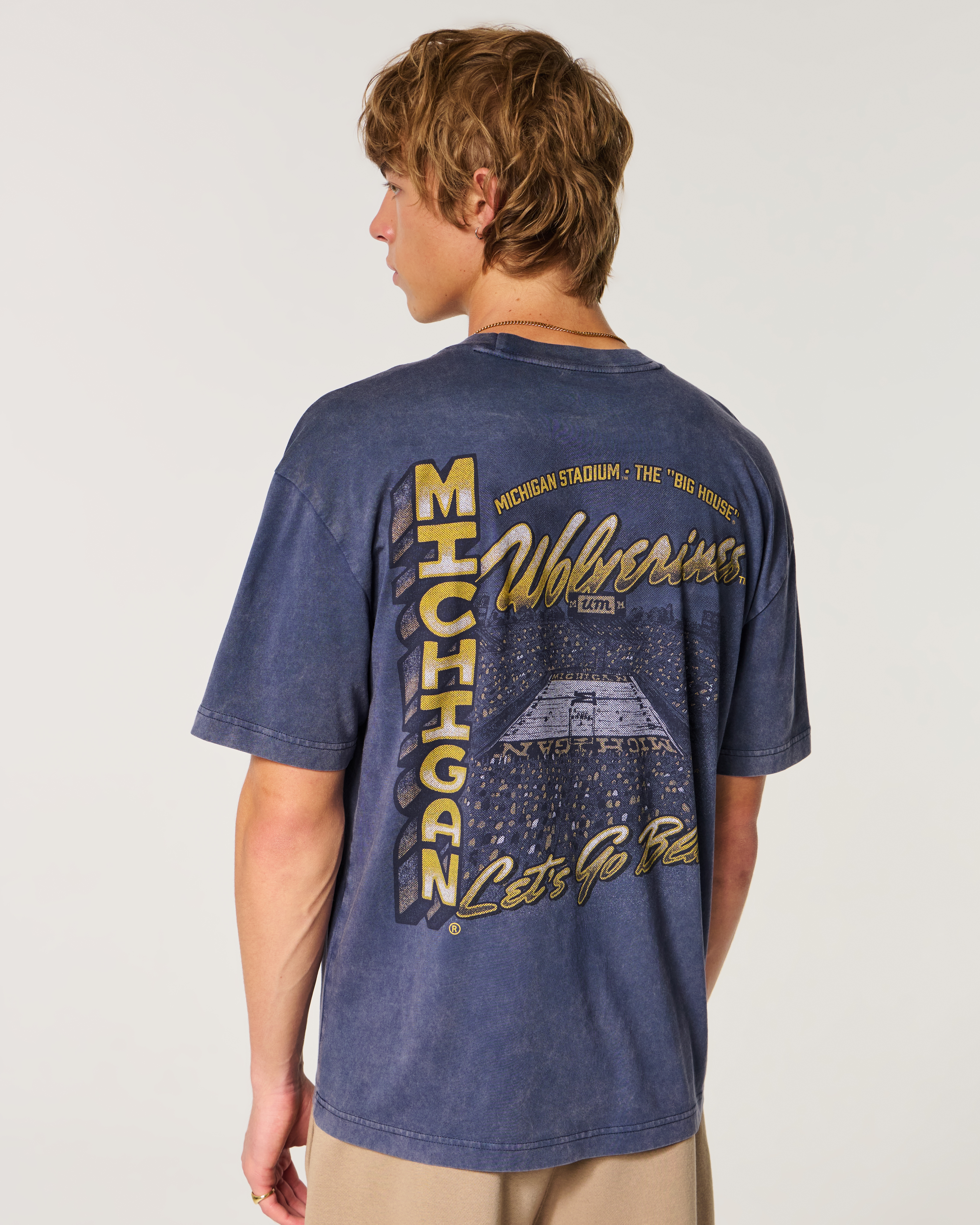 Boxy University of Michigan Wolverines Graphic Tee