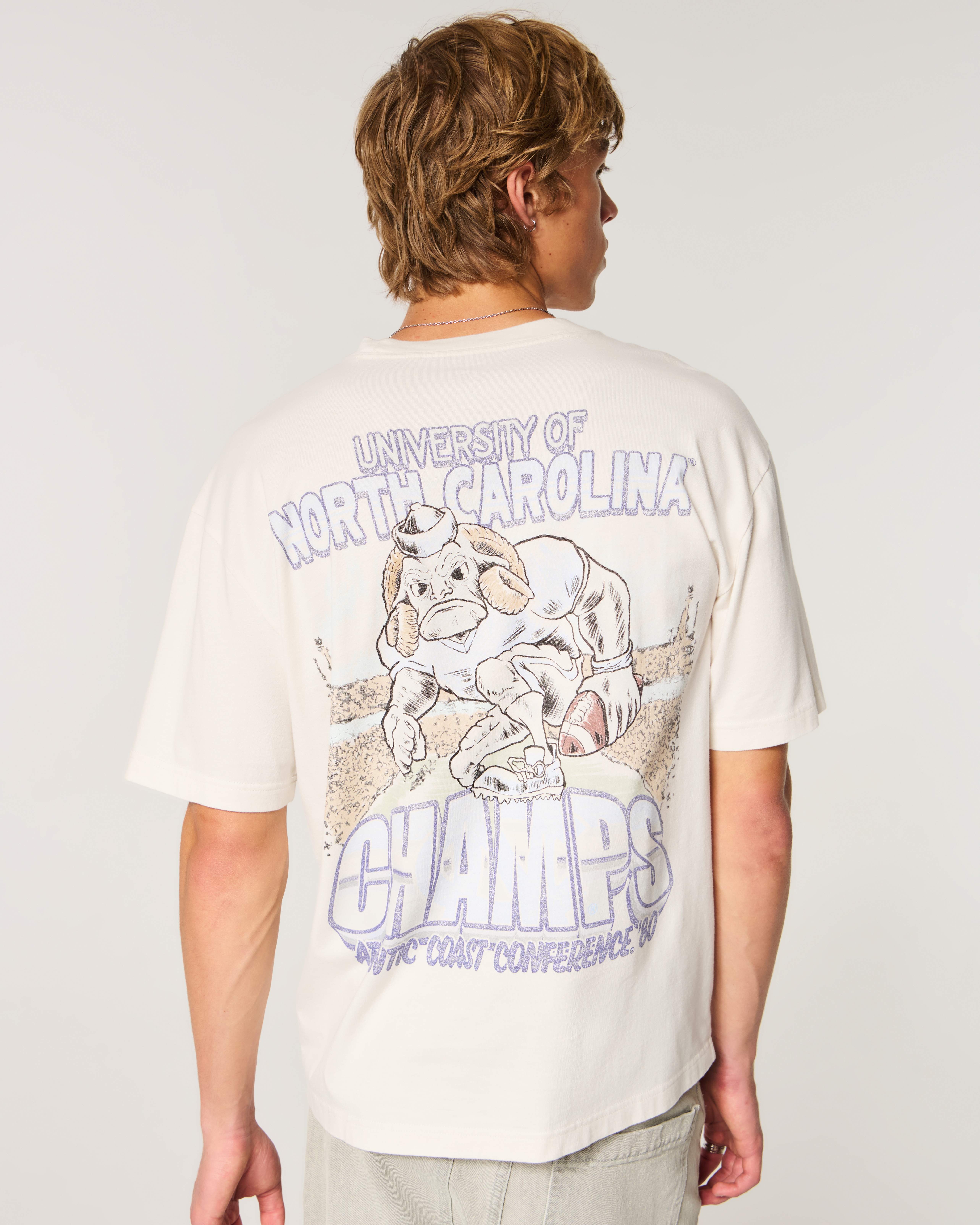 Boxy University of North Carolina Tar Heels Graphic Tee