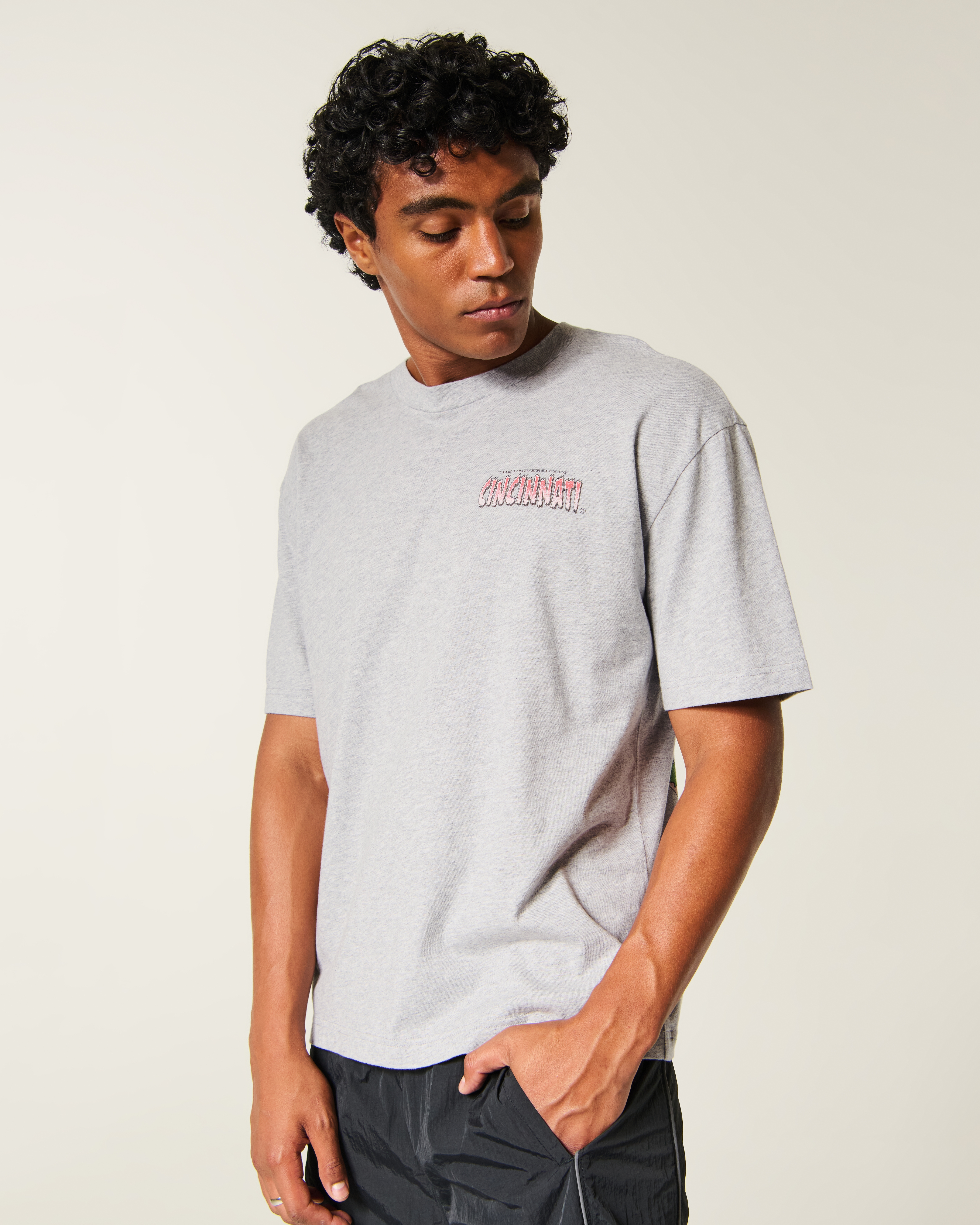 Boxy University of Cincinnati Bearcats Graphic Tee