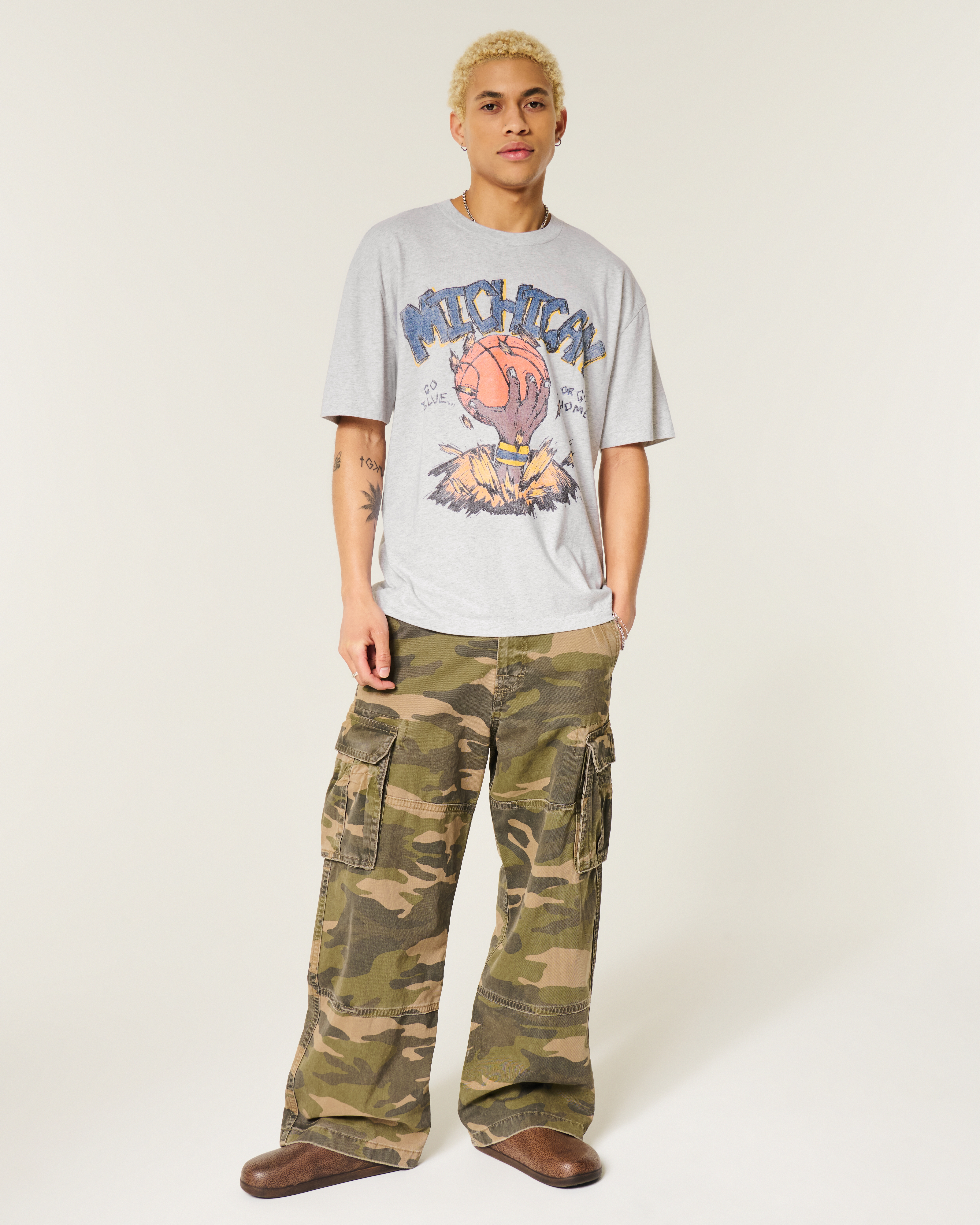 Boxy University of Michigan Wolverines Graphic Tee