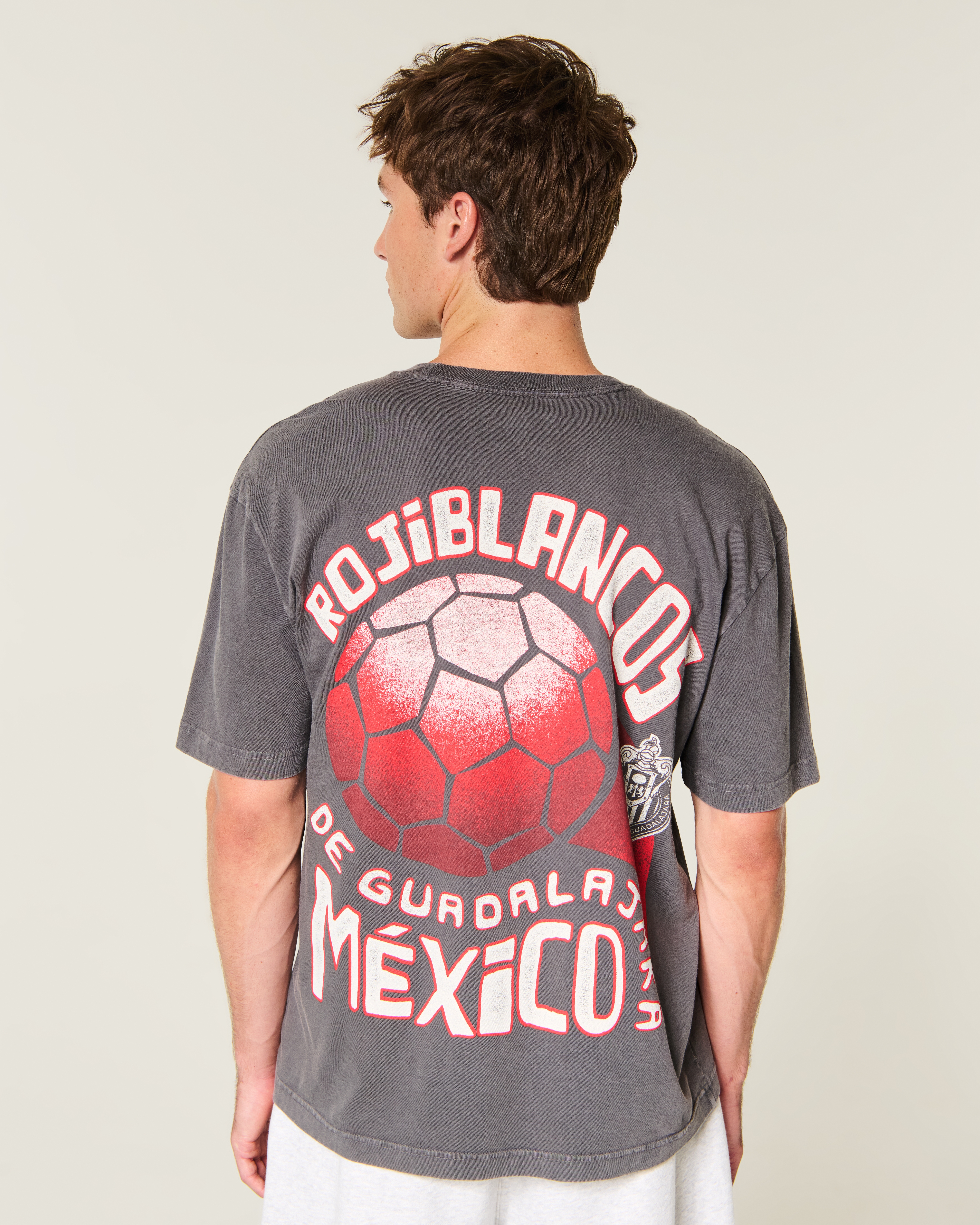 C.D. Guadalajara Graphic Tee