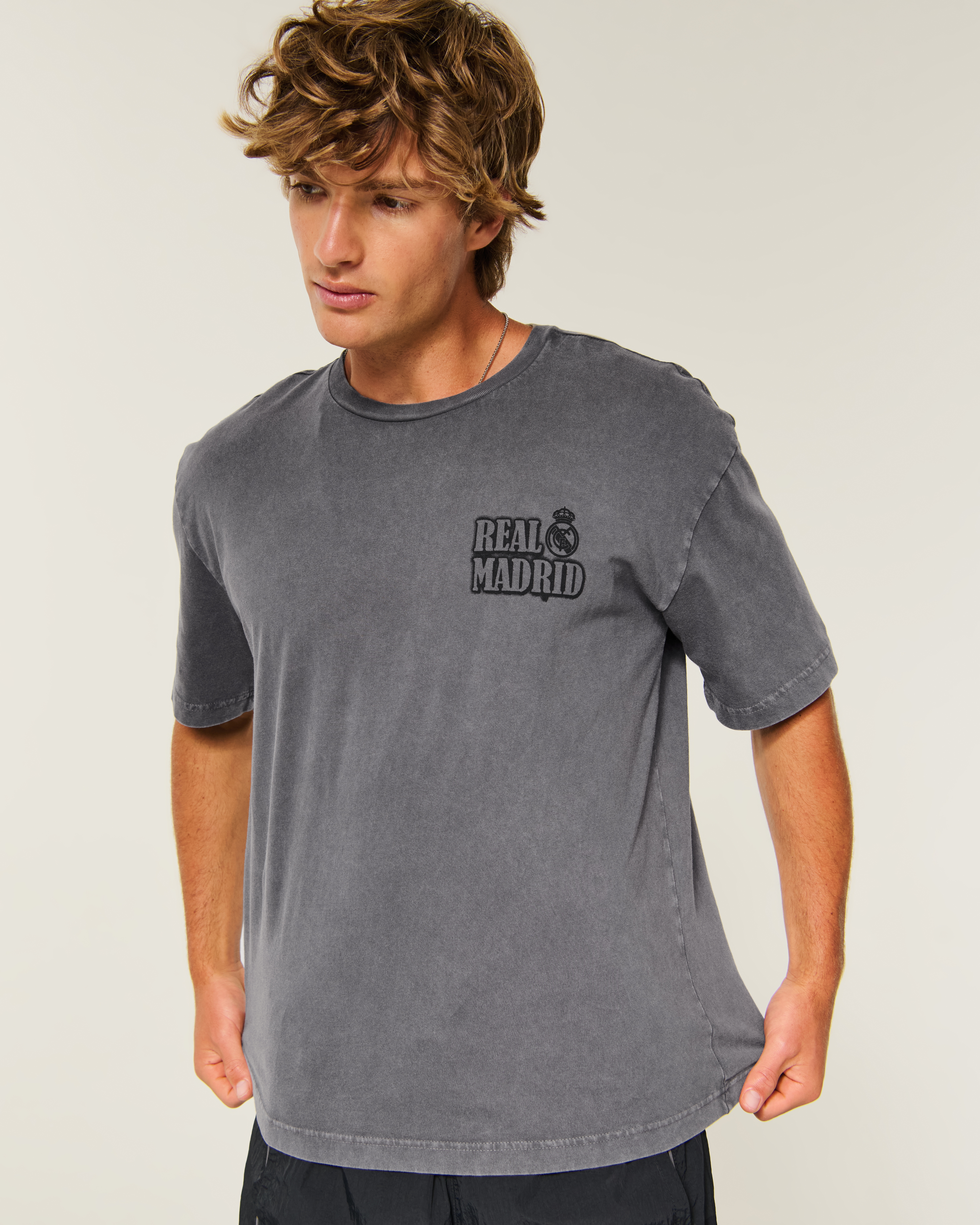 Real Madrid CF Graphic Tee