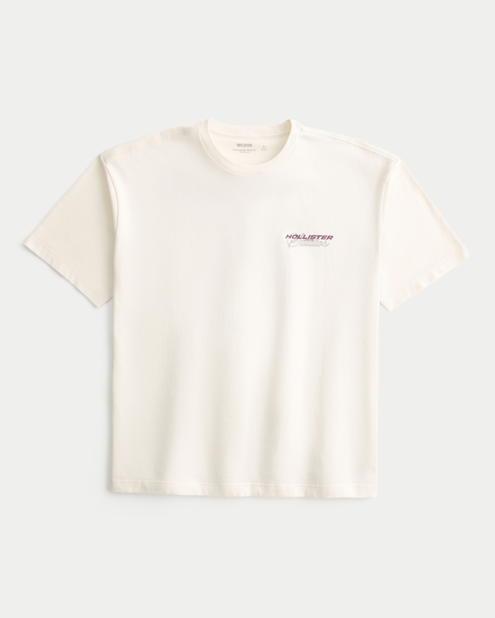 Men's Boxy Heavyweight Logo Graphic Tee | Men's Tops | HollisterCo.ca