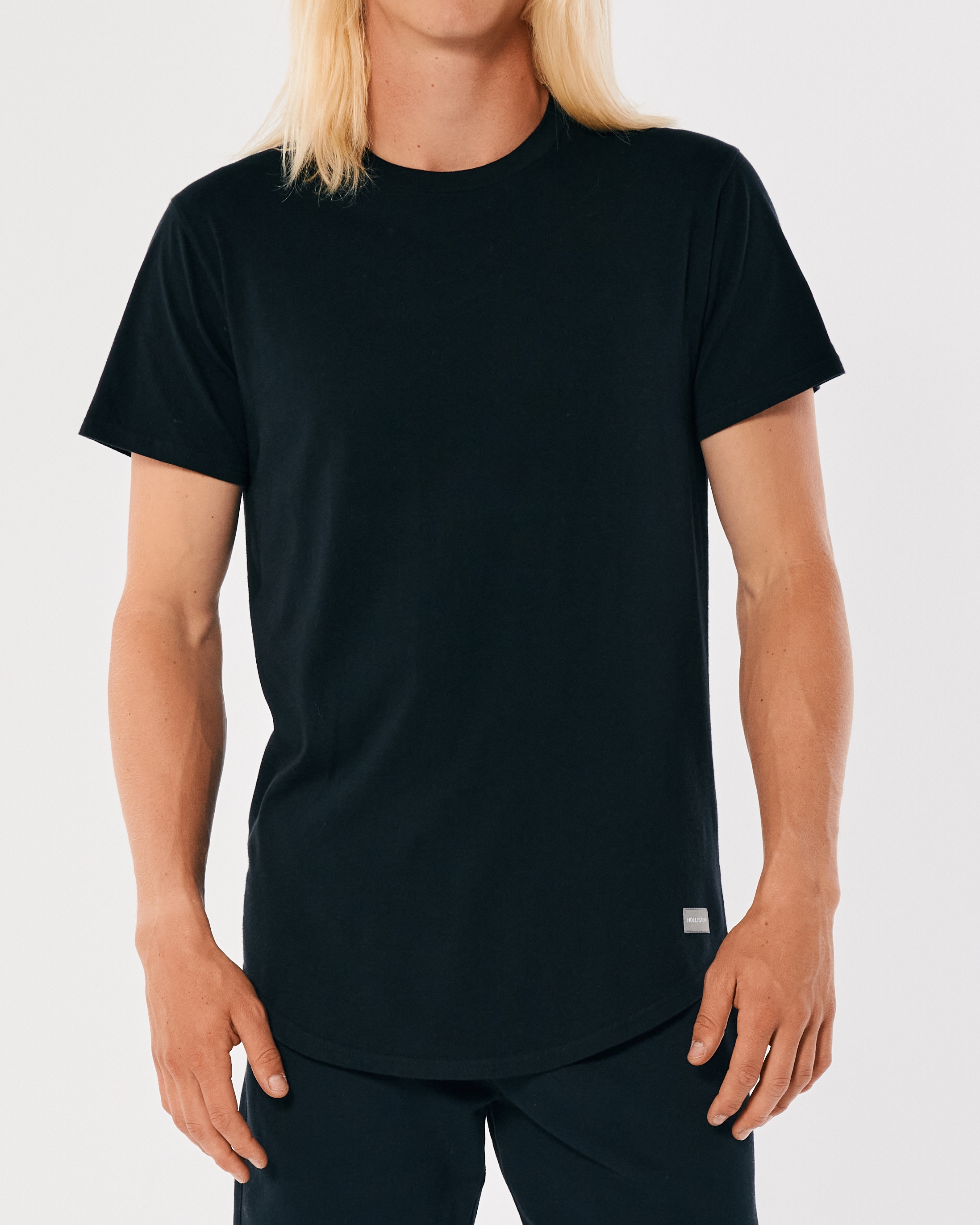 Hollister curved best sale hem t shirt