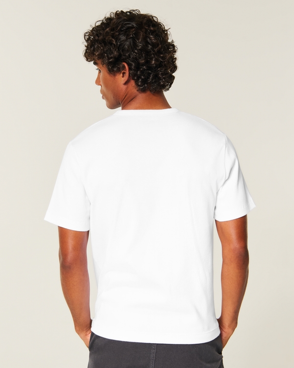 select to zoom model image