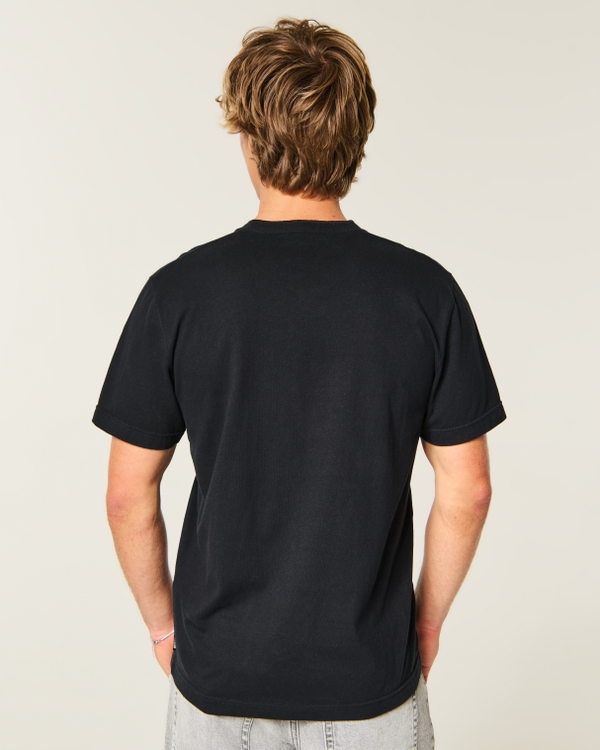 select to zoom model image